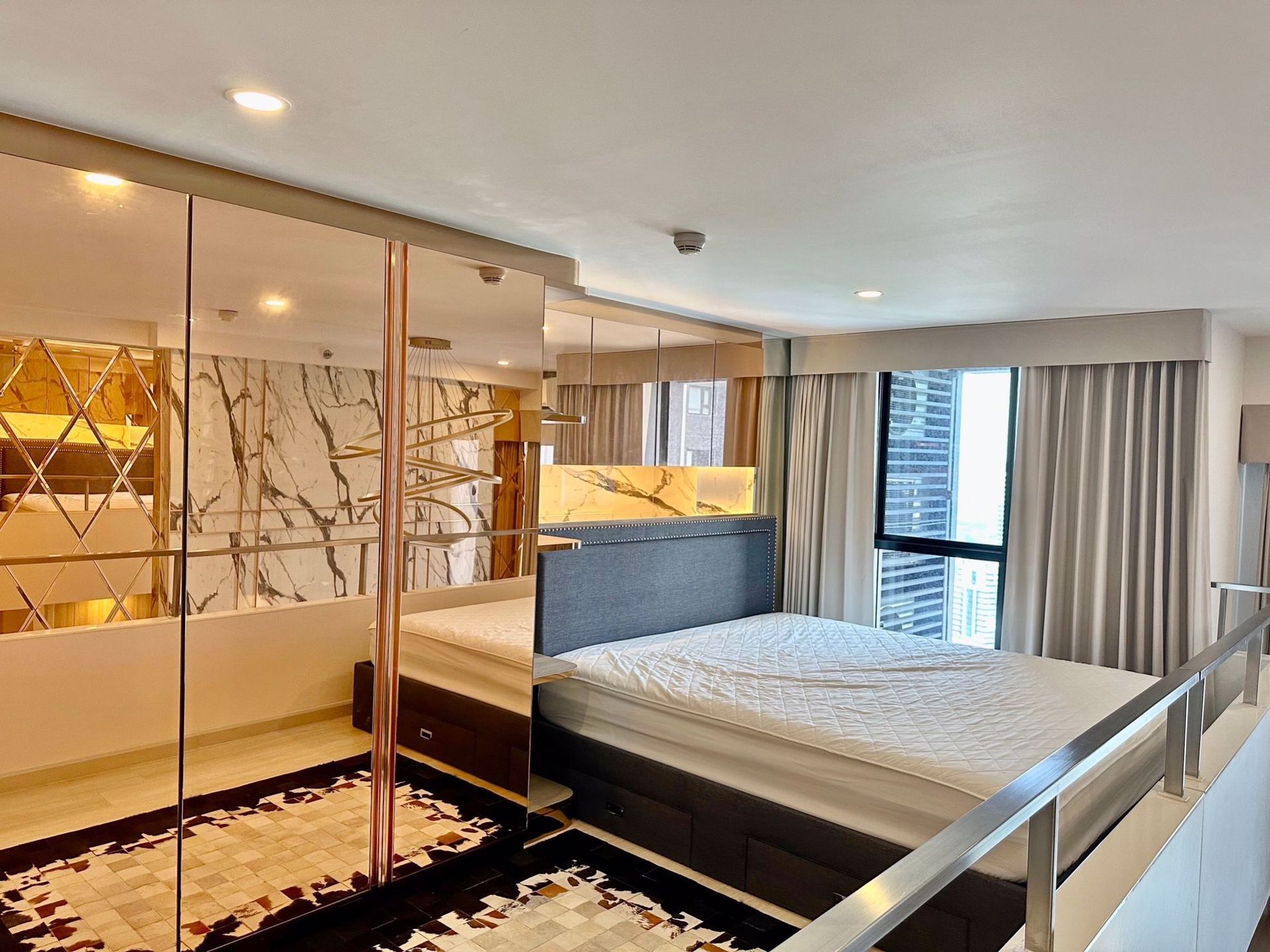 Condominio en satón, Krung Thep Maha Nakhon 12358067