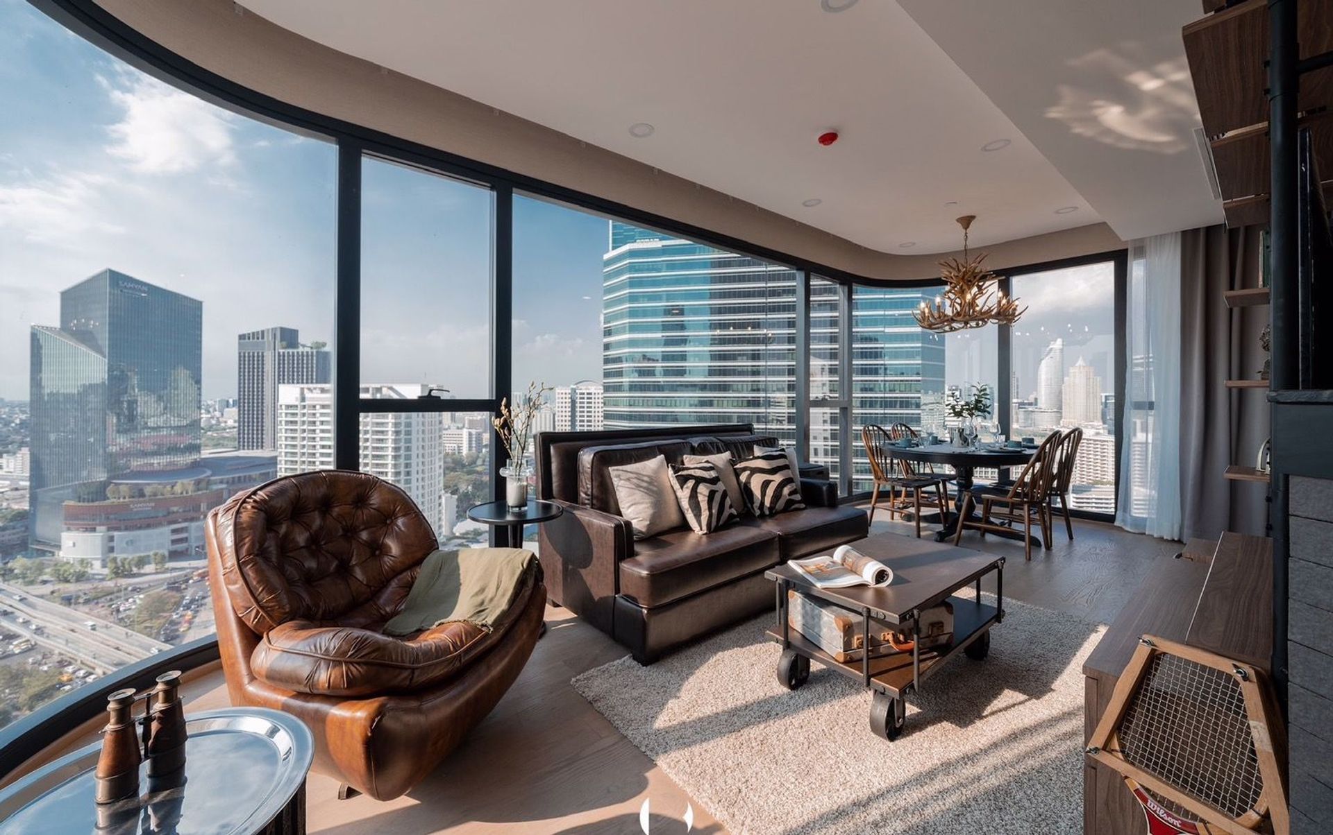 Condominio en Bang Rak, Krung Thep Maha Nakhon 12358068