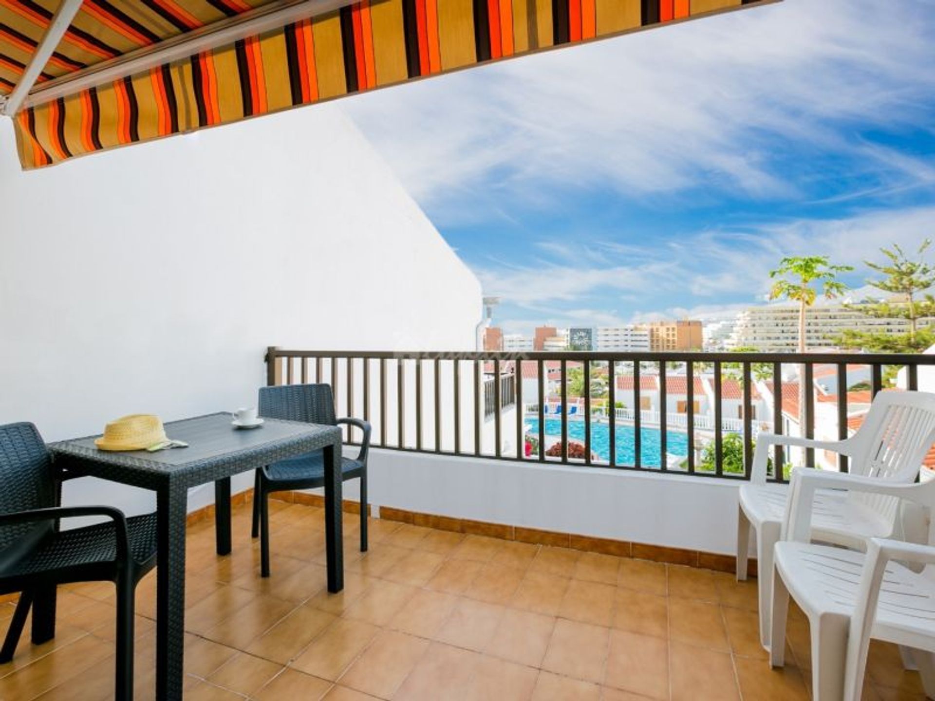 Condominium in El Guincho, Canary Islands 12359002