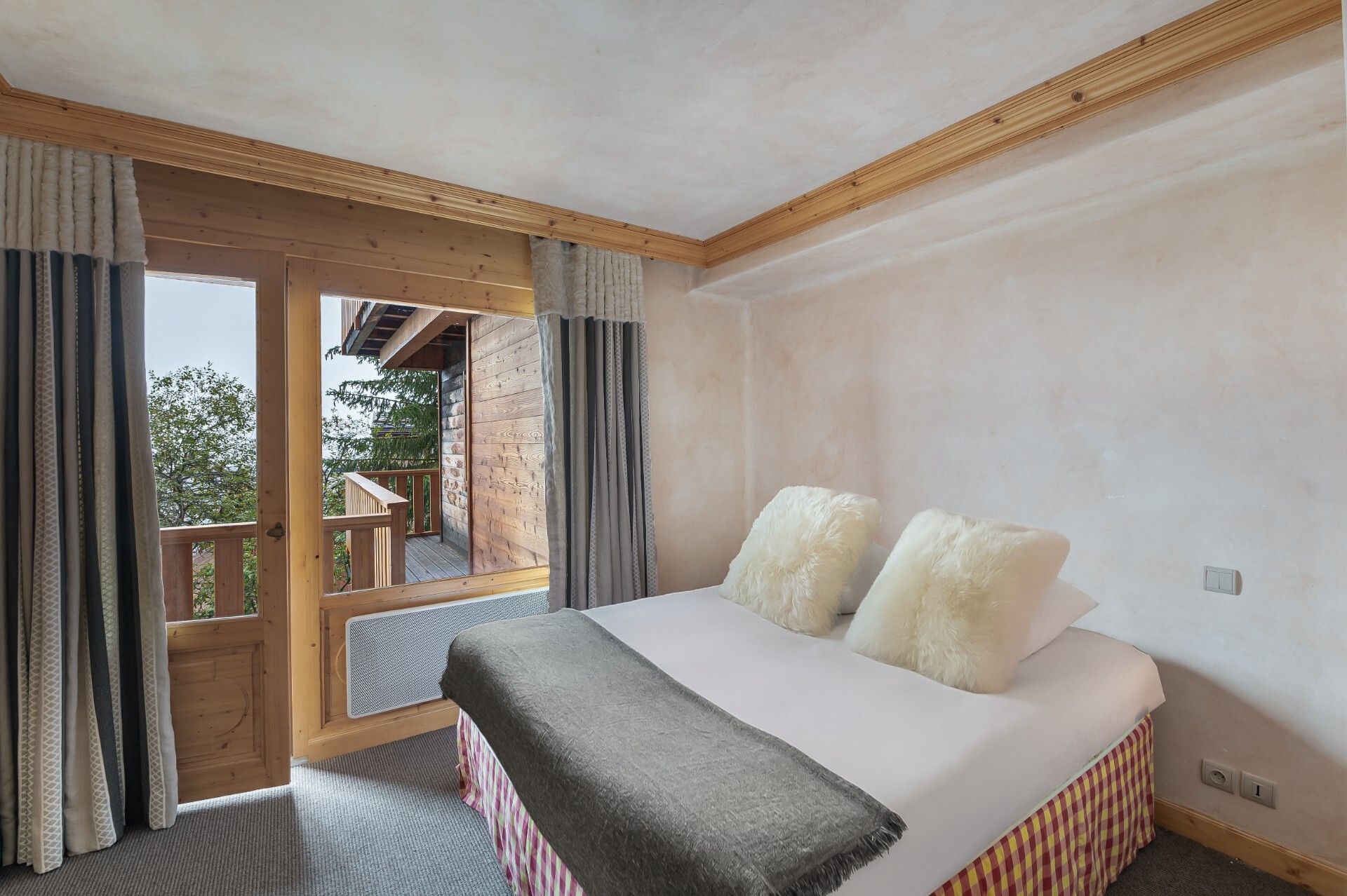 सम्मिलित में Courchevel, Auvergne-Rhône-Alpes 12359156