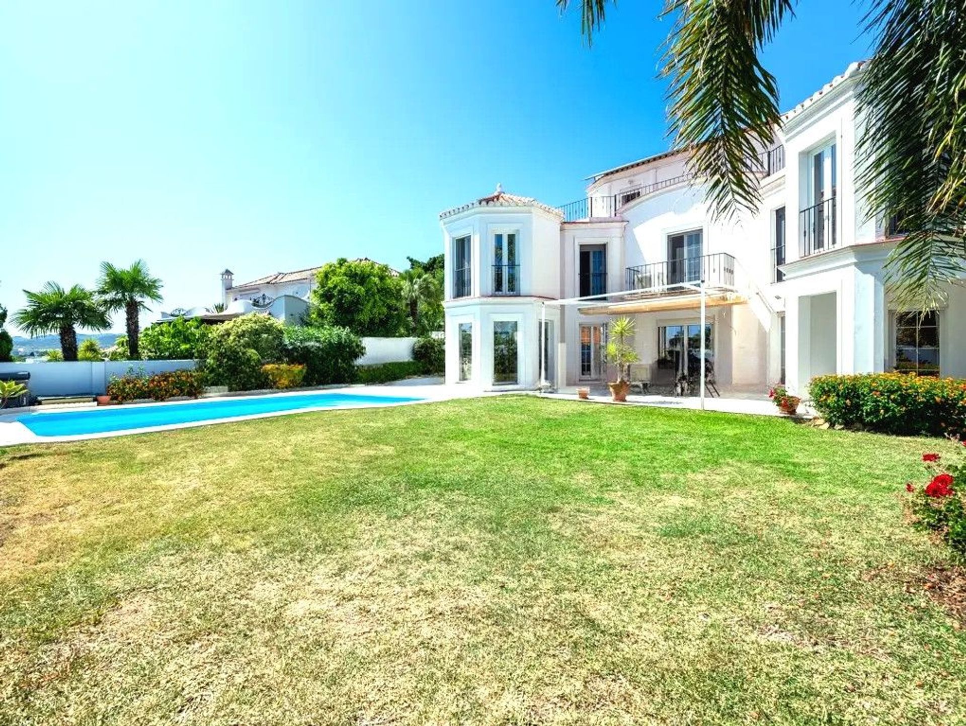 Casa nel Estepona, Andalucía 12359173