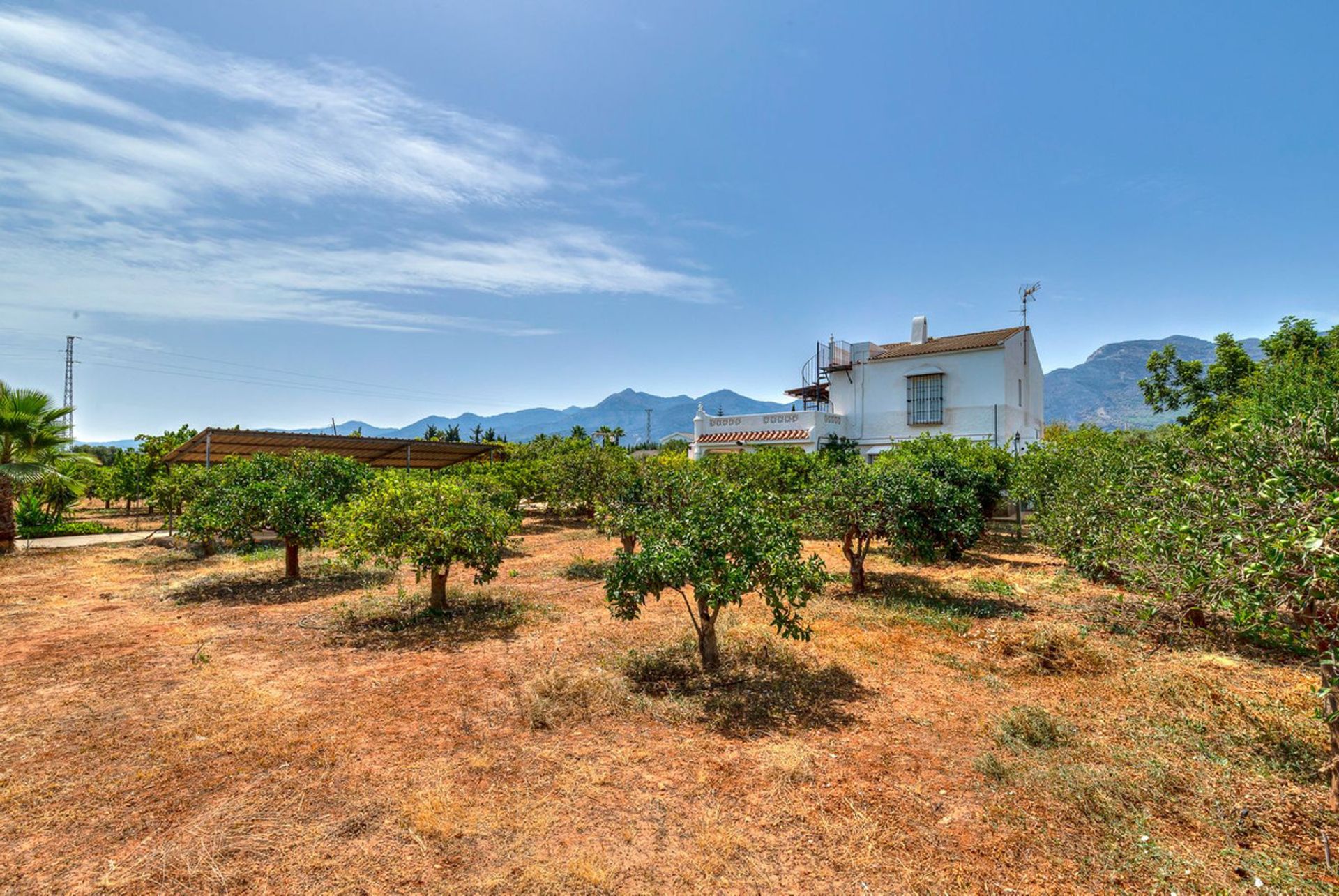 房子 在 Alhaurín el Grande, Andalusia 12359696