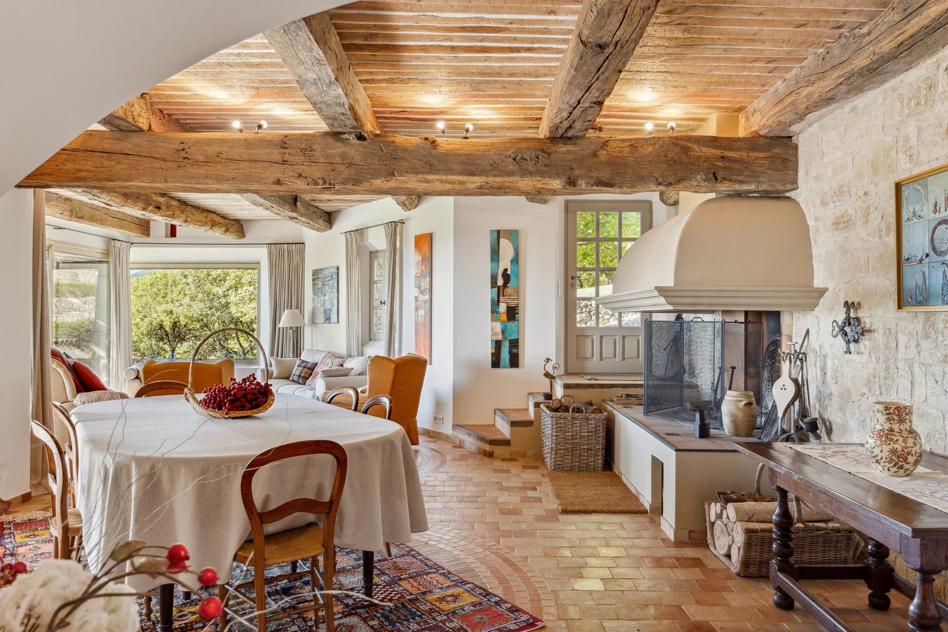 Huis in Châteauneuf-Grasse, Provence-Alpes-Côte d'Azur 12360116