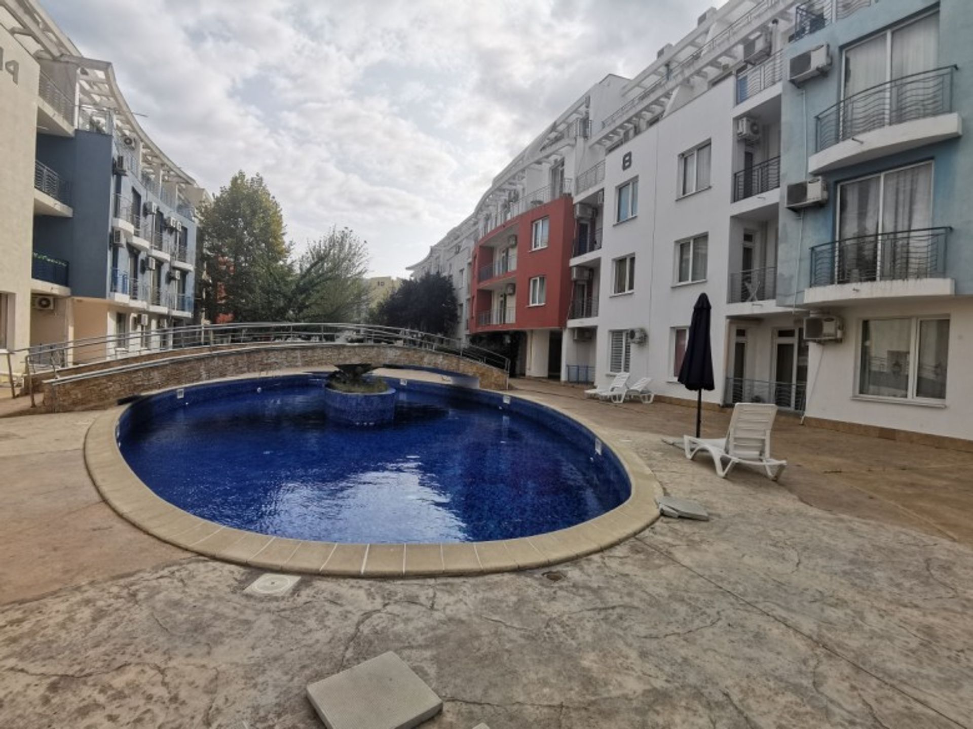 Condominium in Nesebar, Burgas 12361047