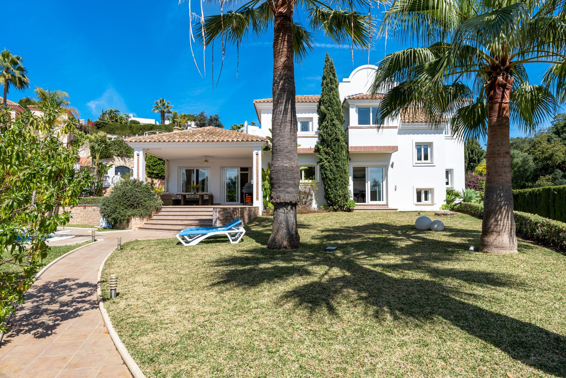 Talo sisään Marbella, Andalucía 12361691