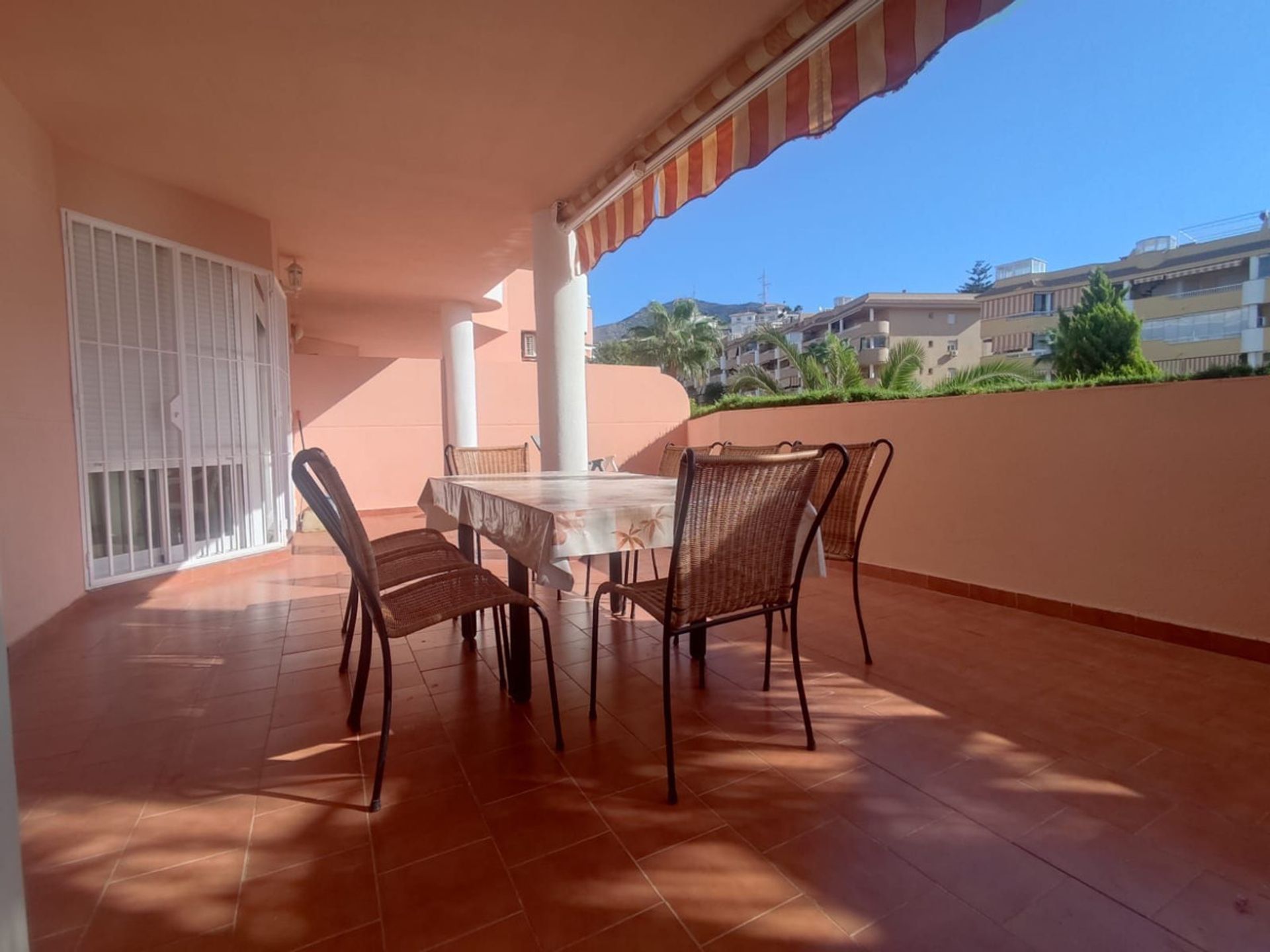 Condominio en Fuengirola, Andalucía 12362611