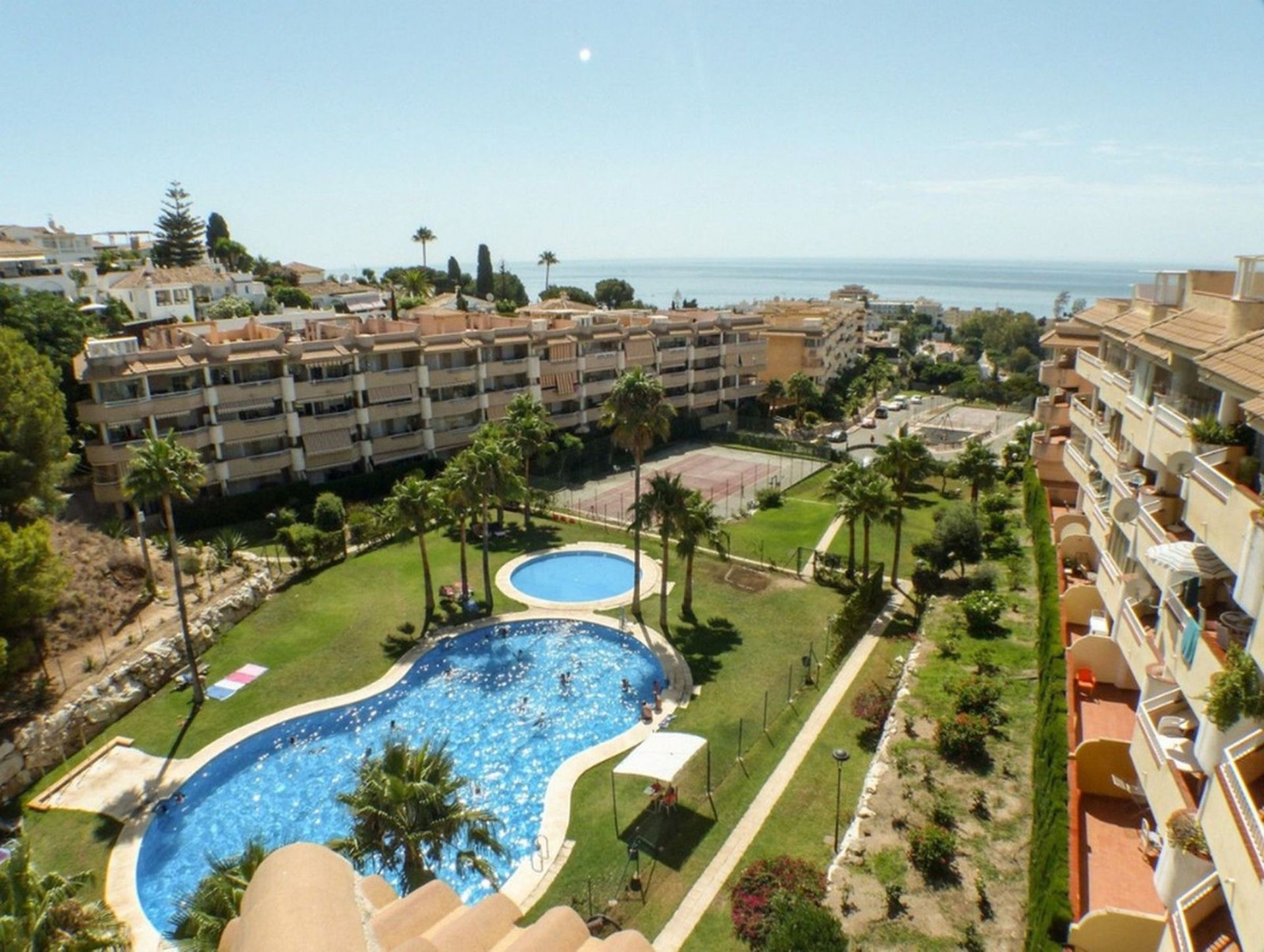 Condominio en Fuengirola, Andalucía 12362611