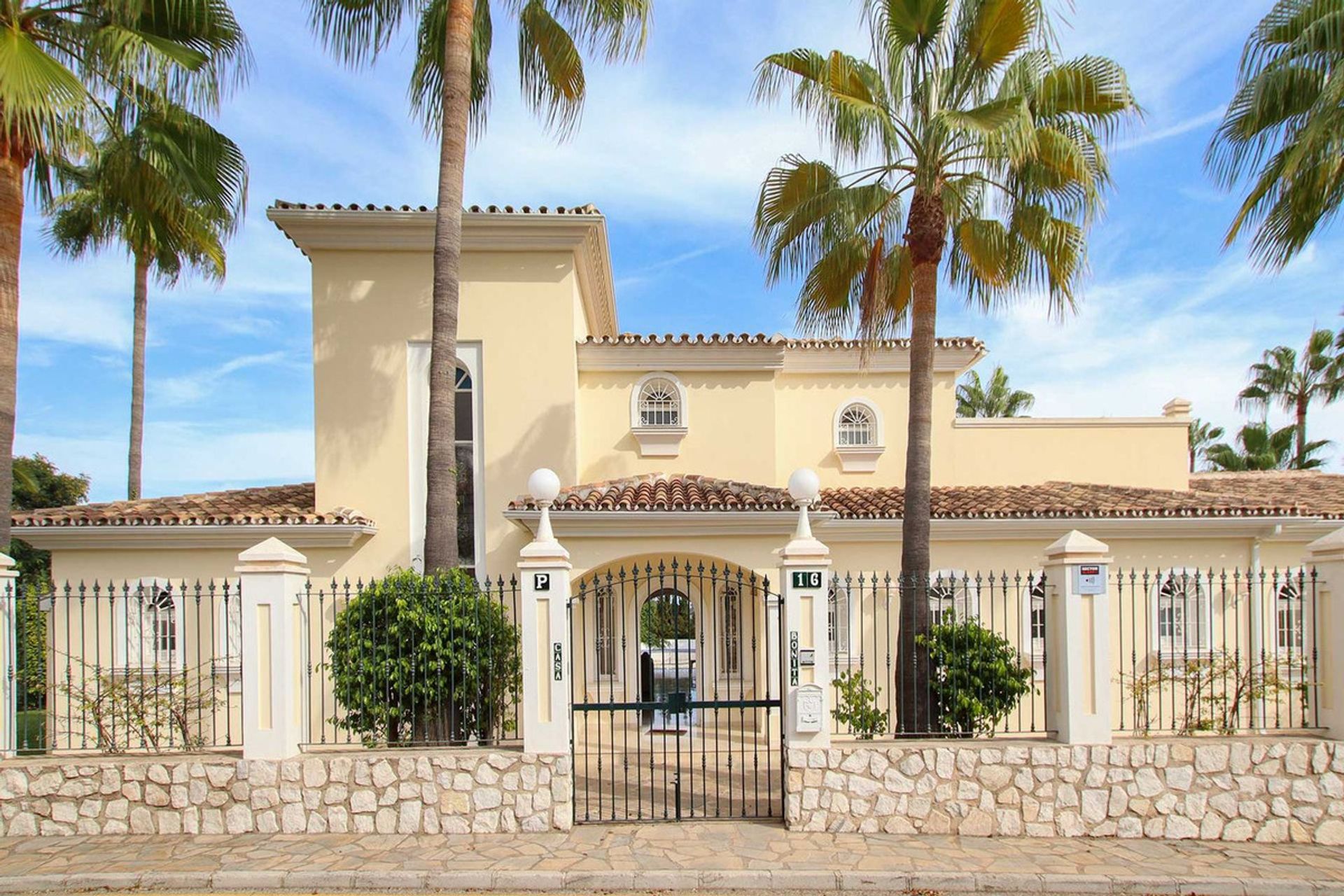 Rumah di Marbella, Andalusia 12362756