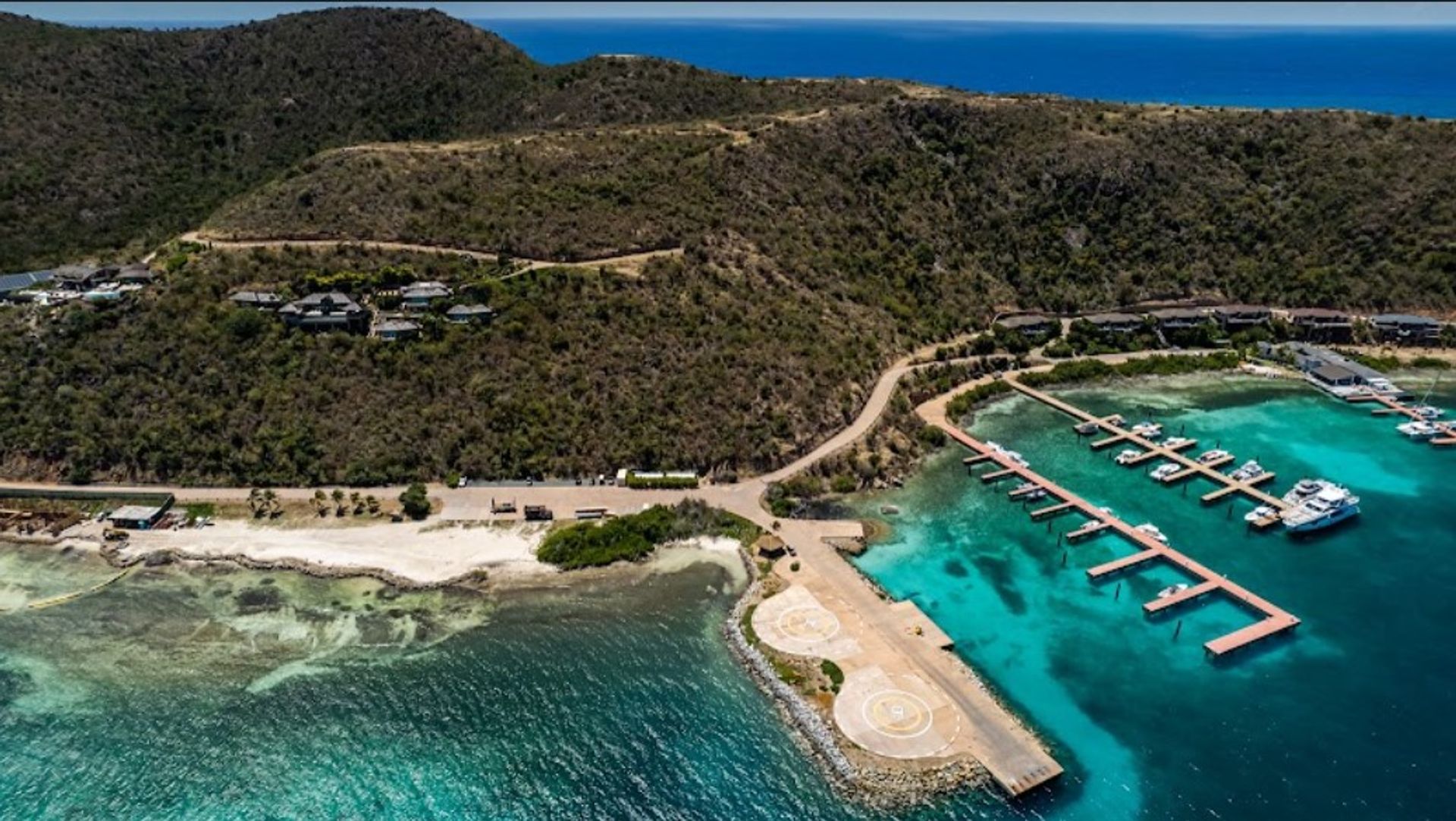 Tierra en bahía de coral, Islas Virgenes 12363281