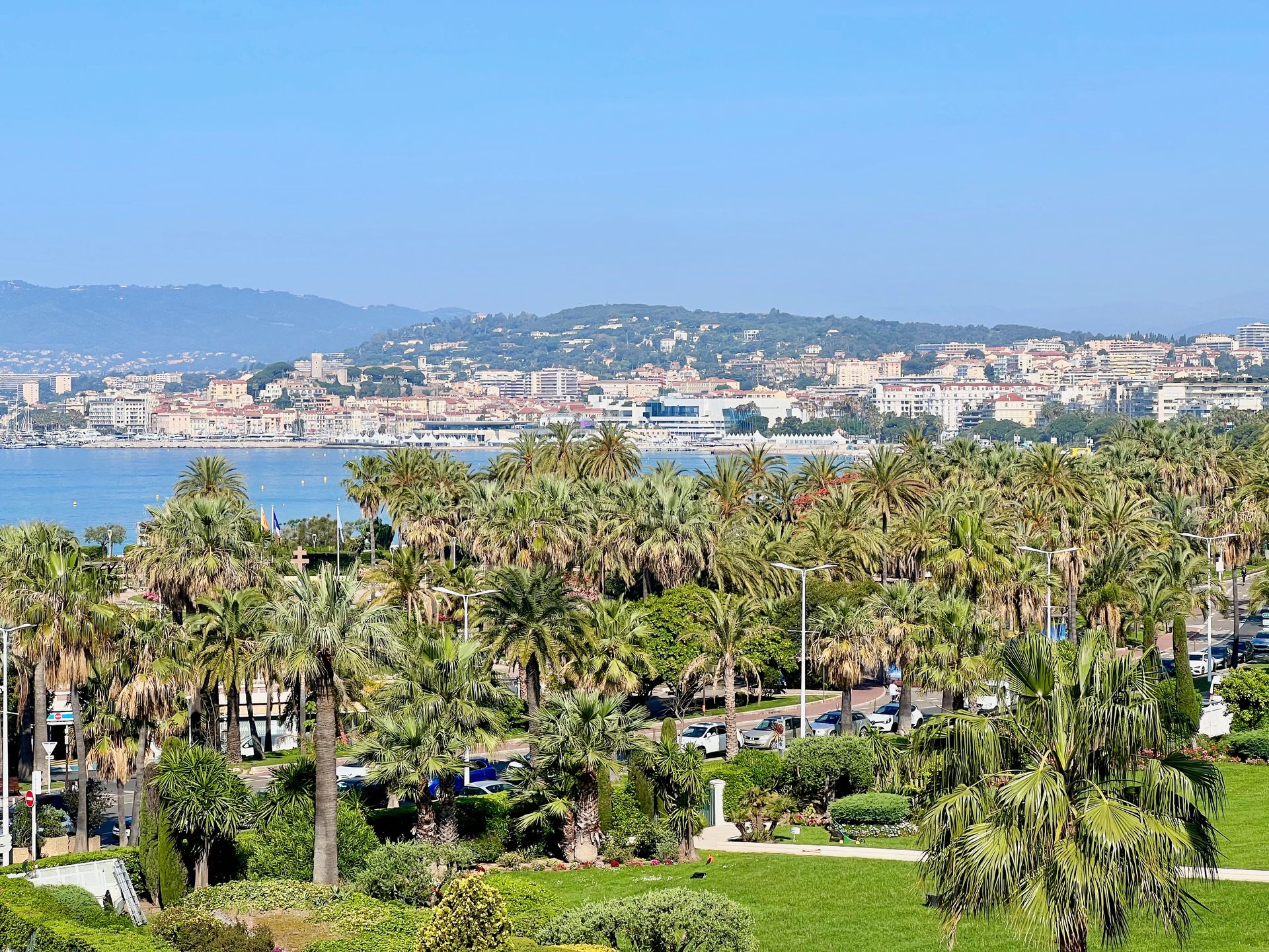 Condominium in Cannes, 6 Avenue Tristan Bernard 12364265