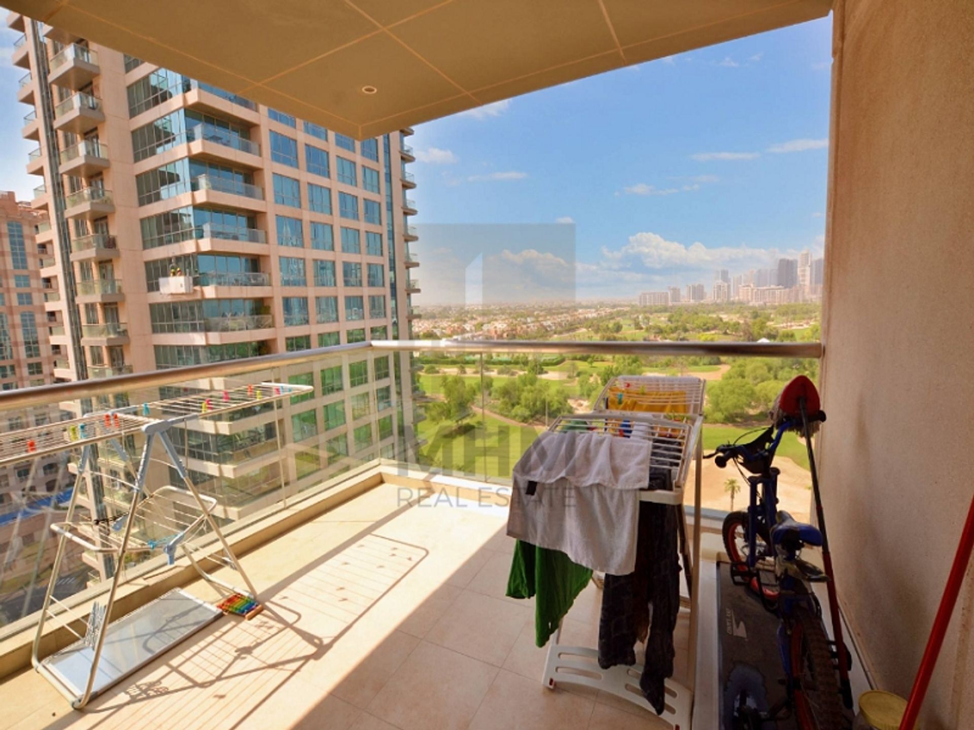 Condominium in Dubai, Dubai 12364623