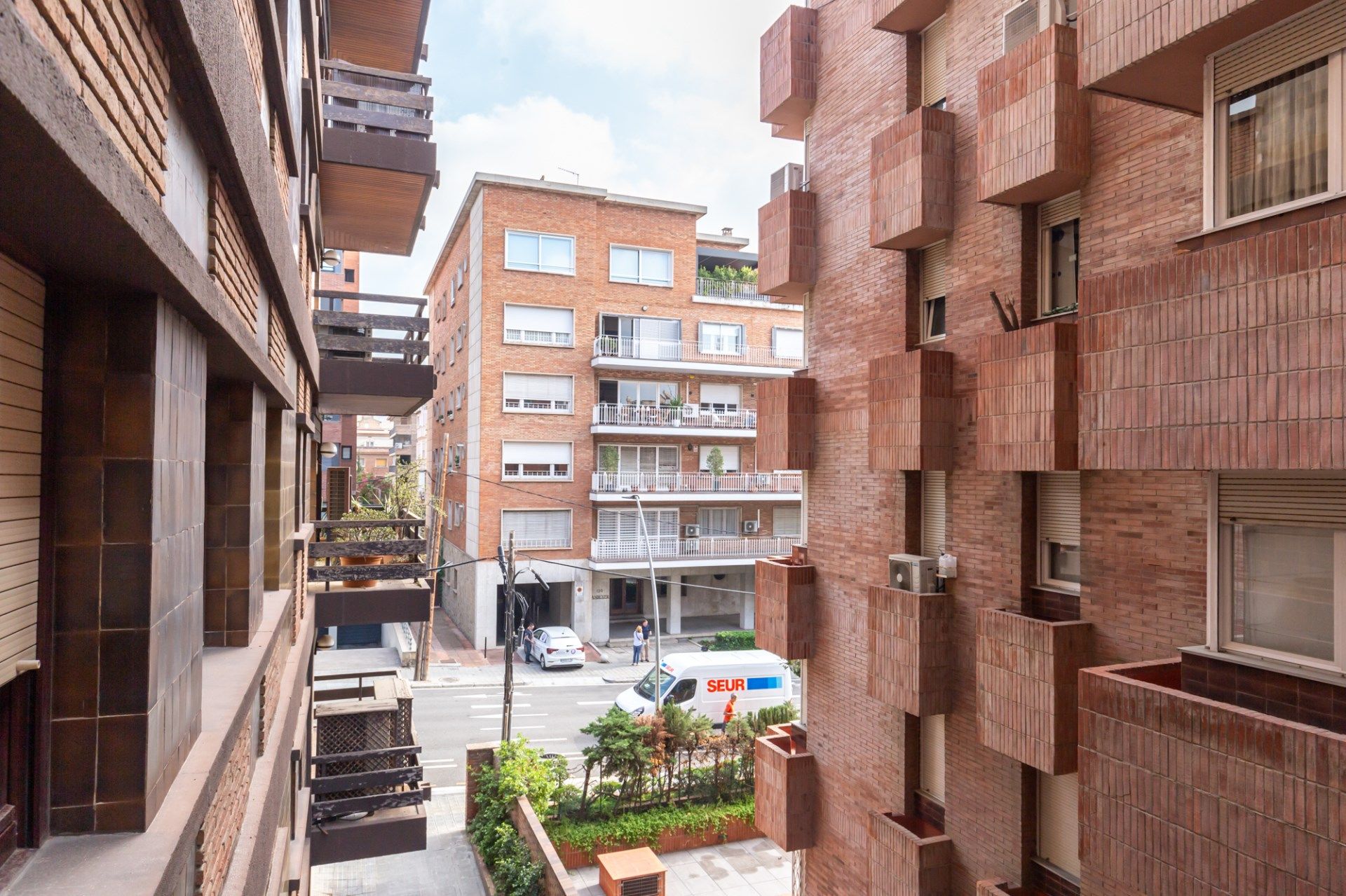 Condominium in Barcelona, Catalunya 12365519