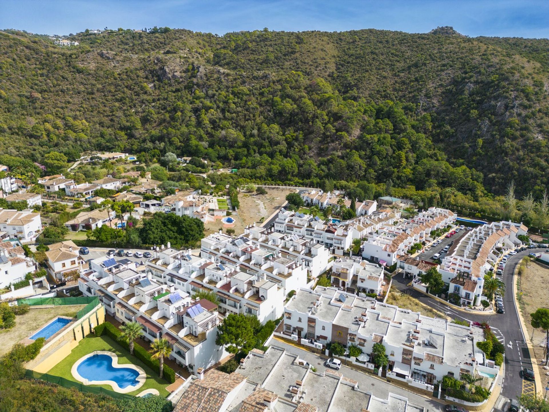 House in Benahavís, Andalusia 12365616