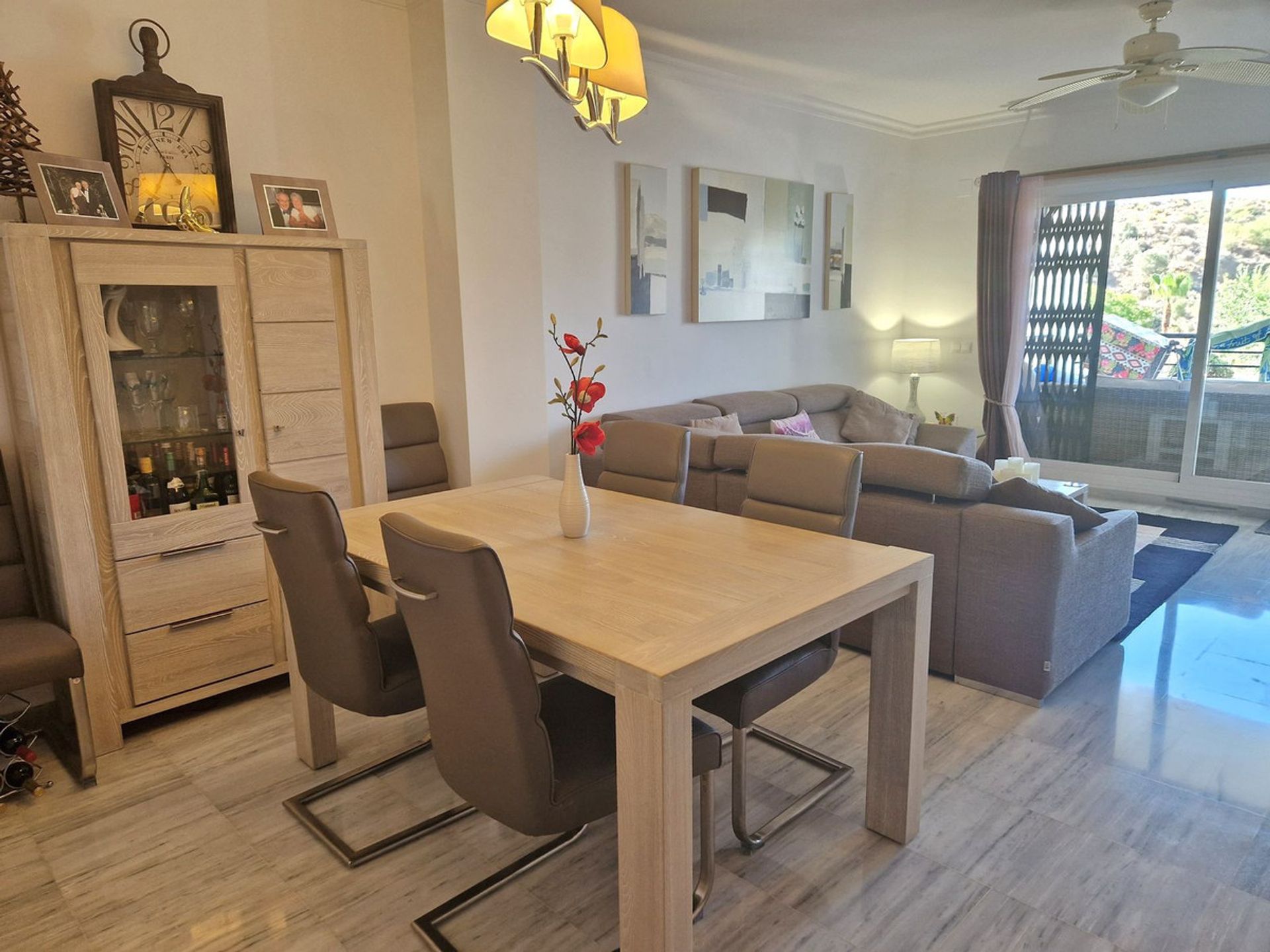 Condominium dans Alhaurín el Grande, Andalousie 12365680