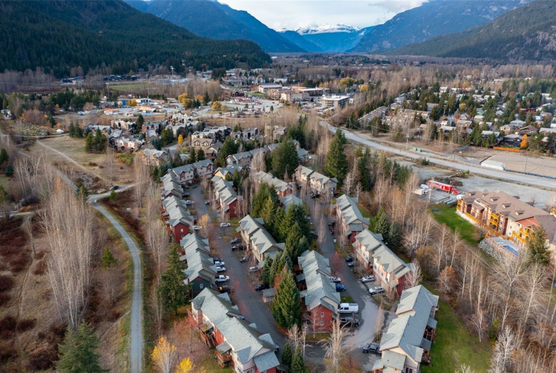 بيت في Pemberton, British Columbia 12366158