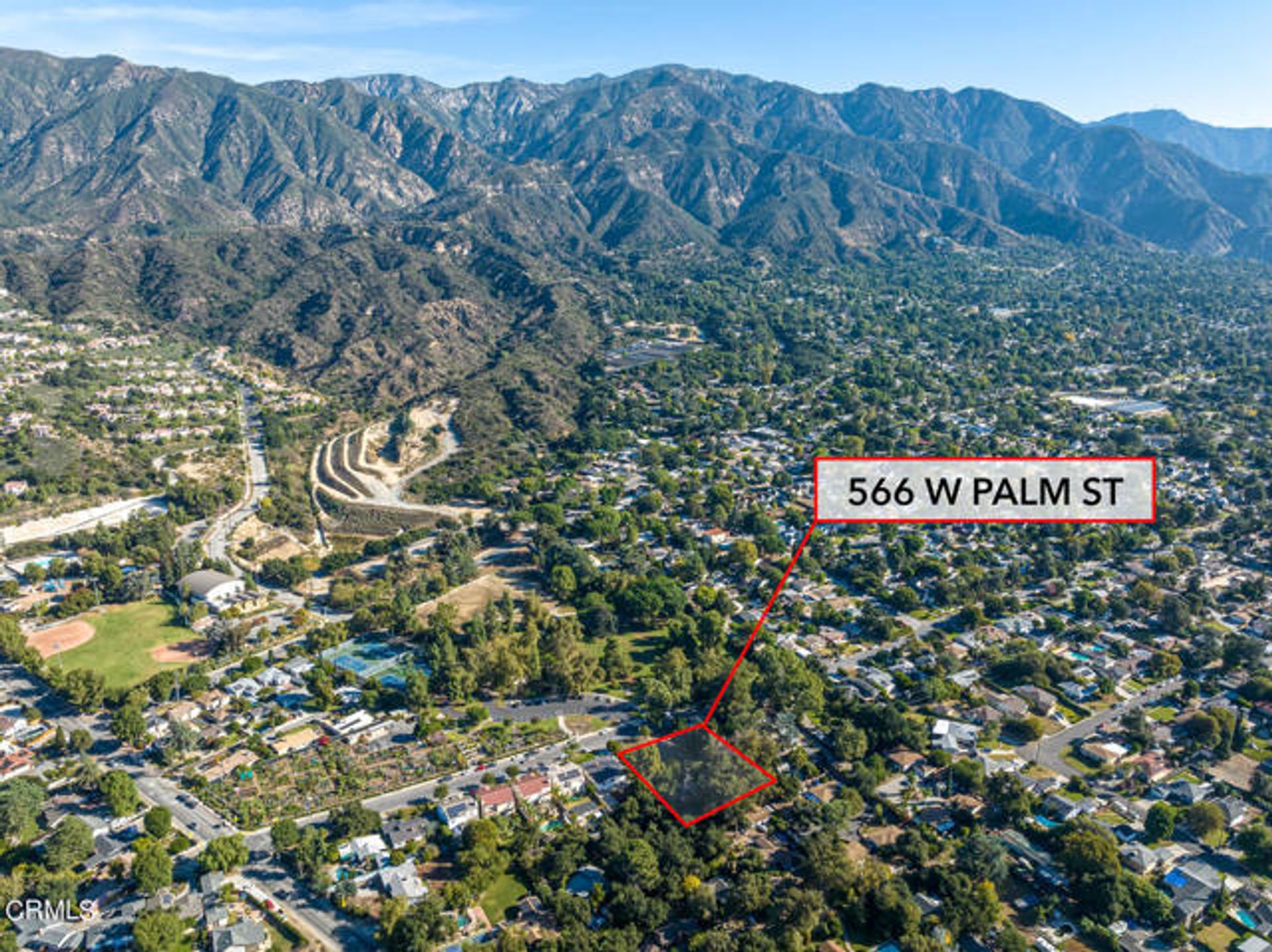 Γη σε Altadena, California 12366440