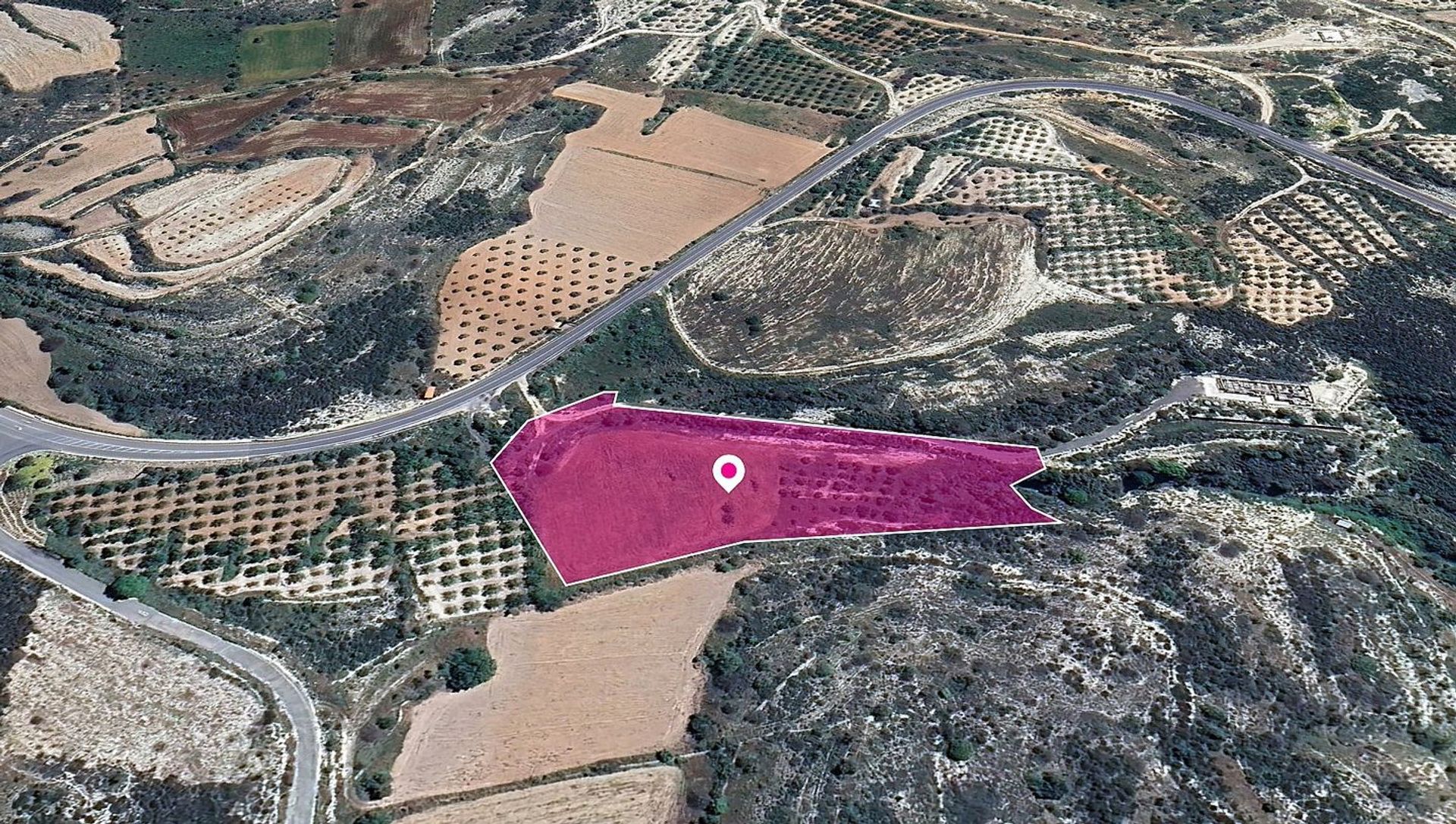 Land im Mesa Chorio, Pafos 12367386