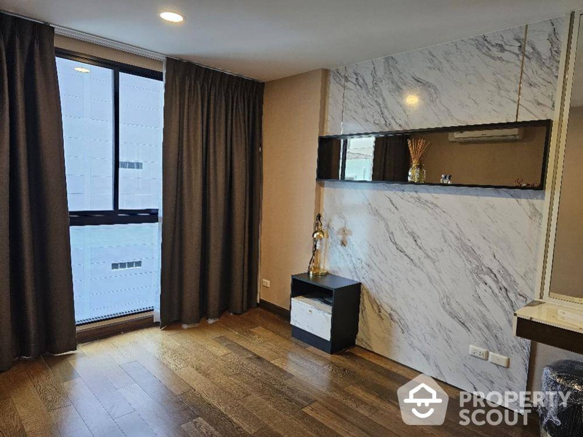 Condominium in , Krung Thep Maha Nakhon 12367483