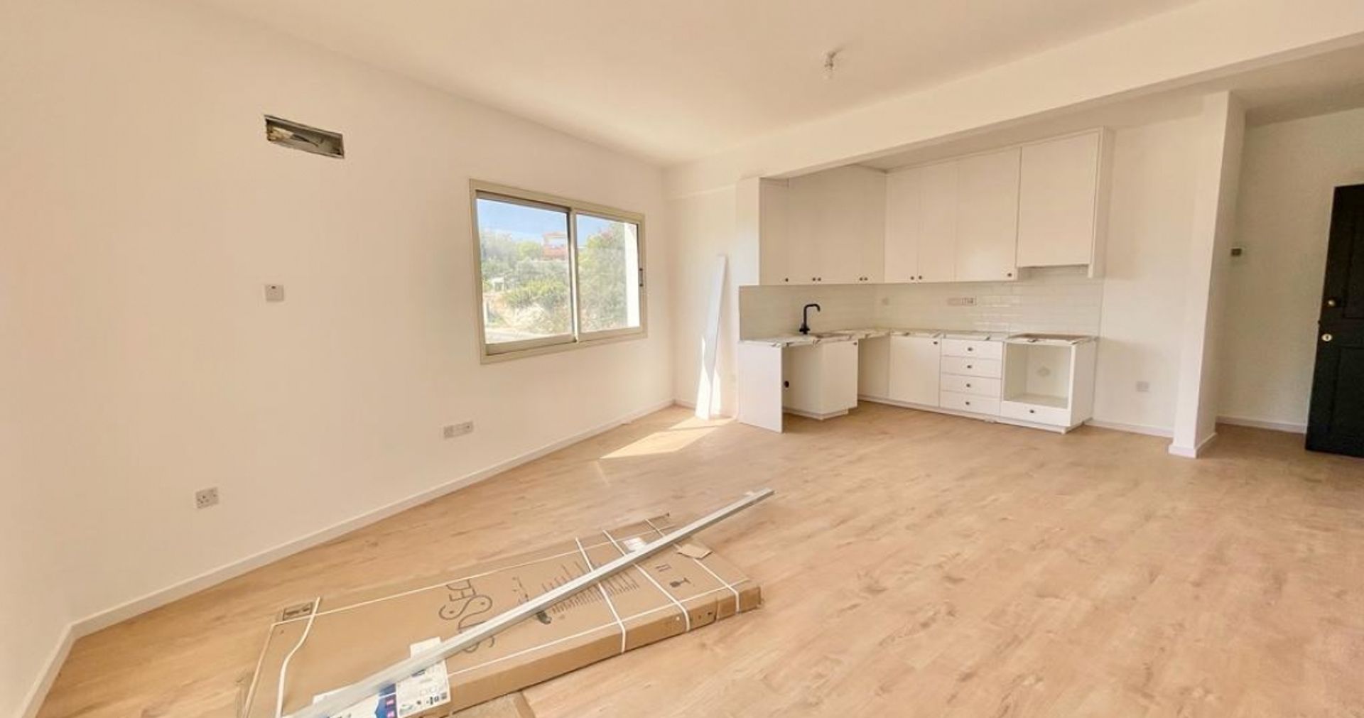 Condominium dans Mesa Chorio, Paphos 12368072