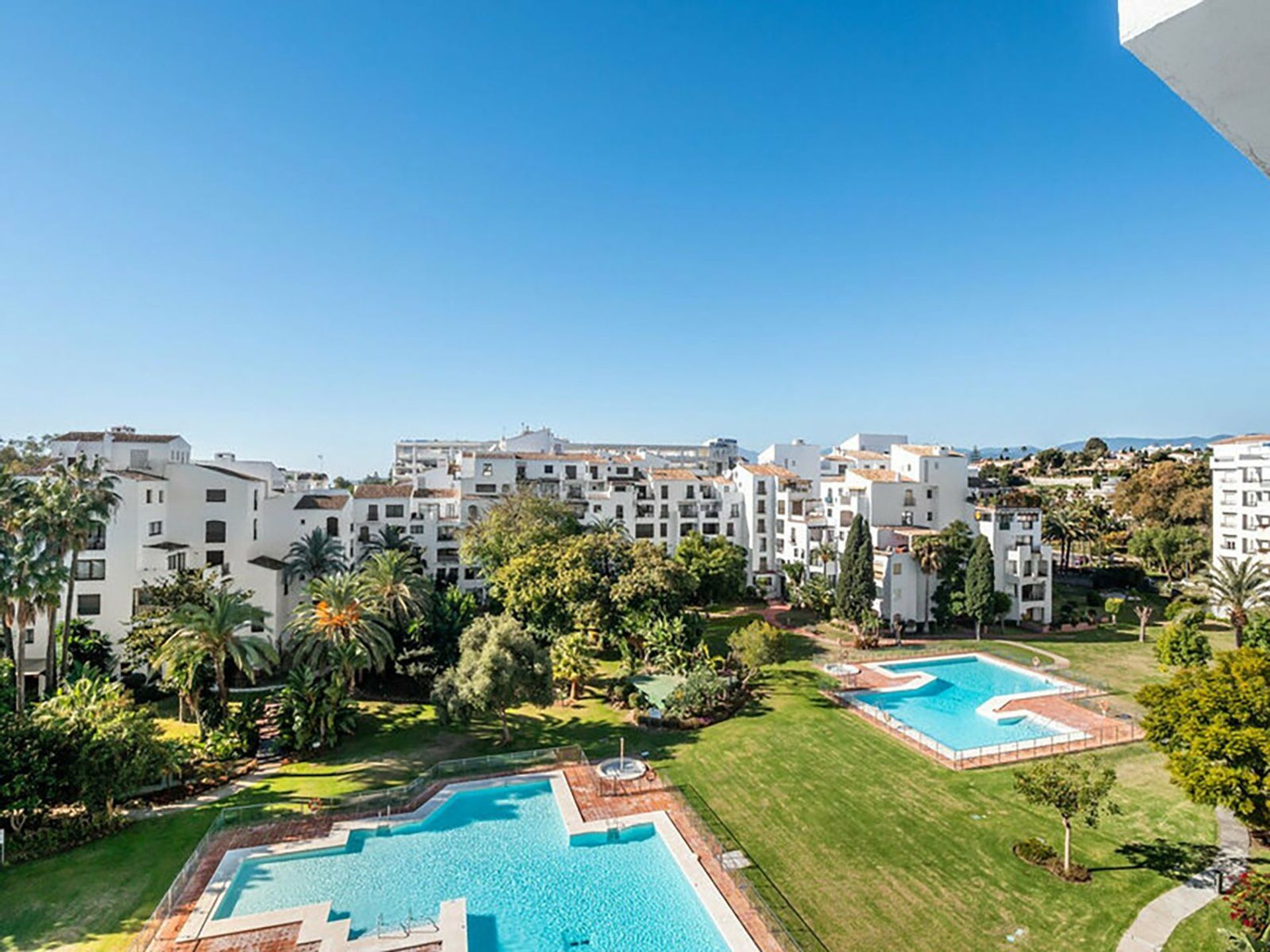 Condominium dans Marbella, Andalousie 12368248