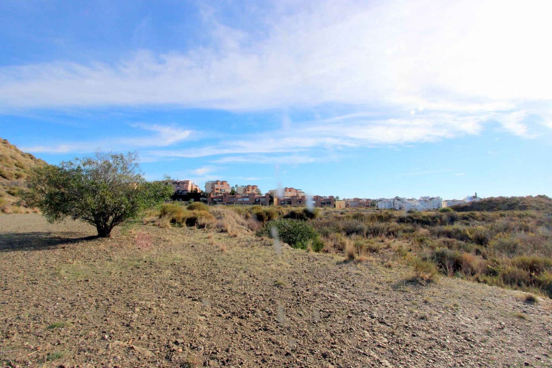 Terra no Fuengirola, Andalusia 12368381