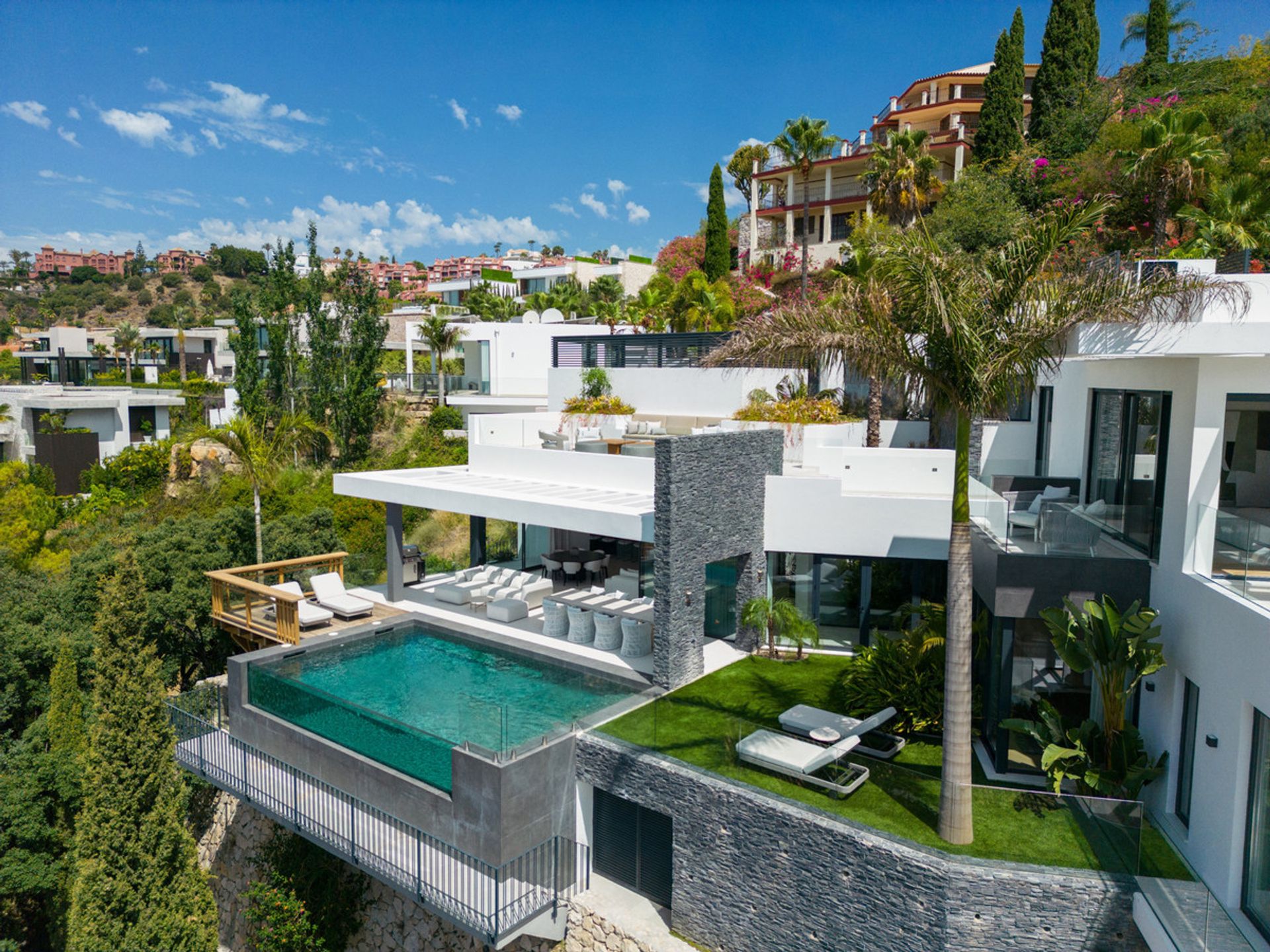 House in Benahavís, Andalusia 12368428