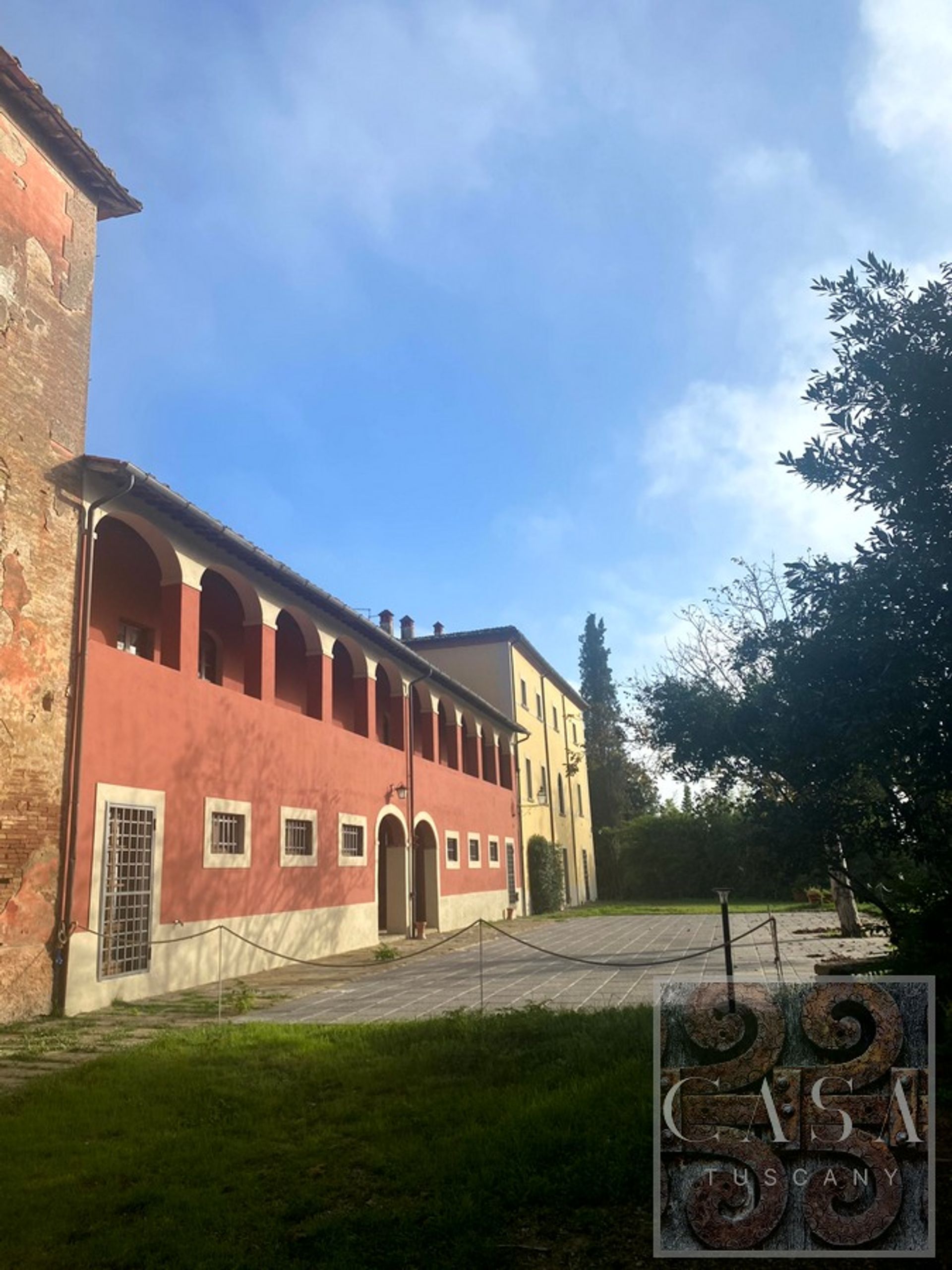 rumah dalam Arezzo, Tuscany 12369049