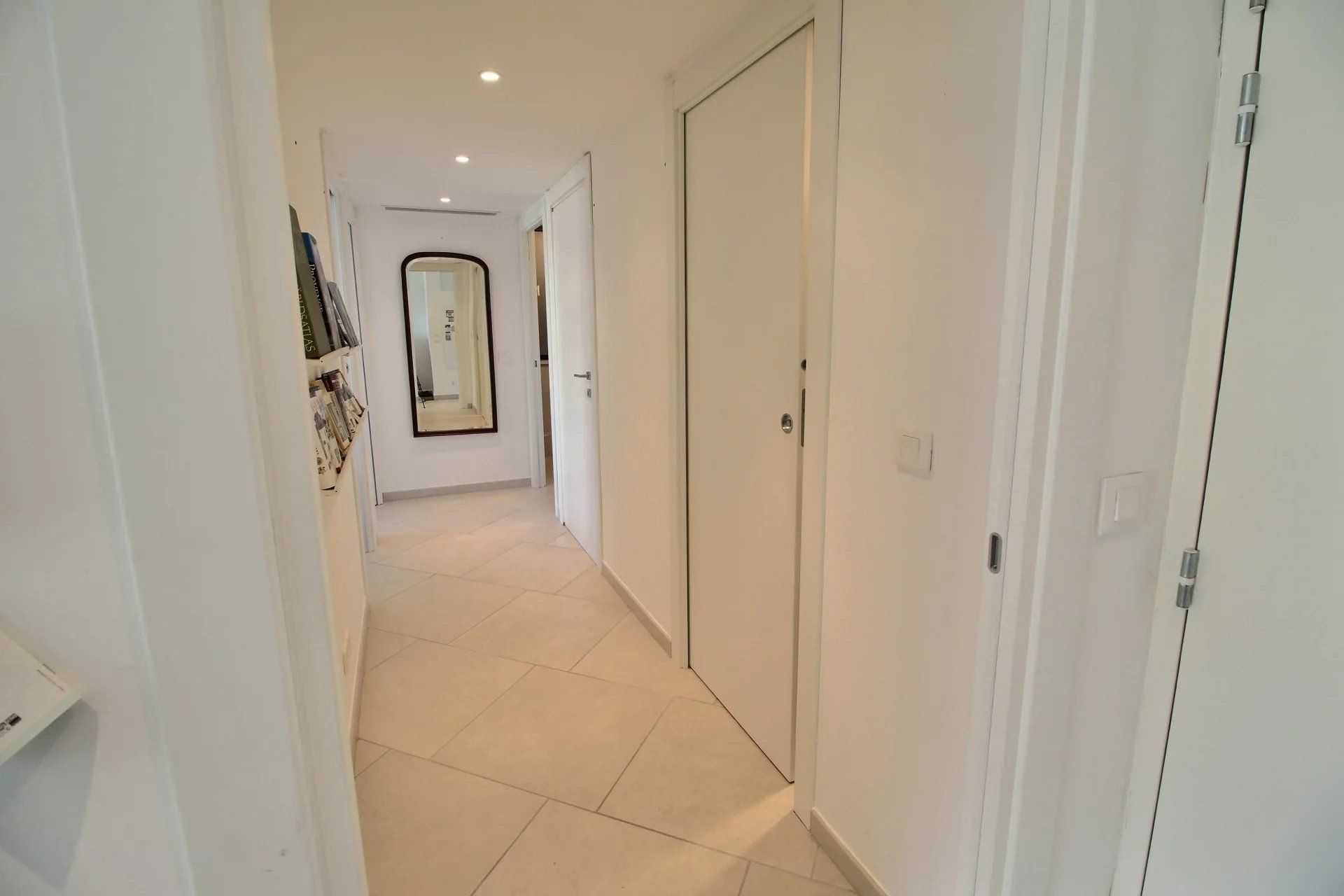 Condominium in Menton, Alpes-Maritimes 12369060