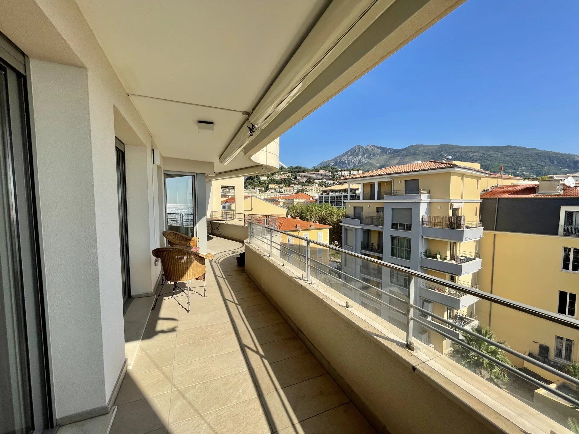 Condominium in Menton, Alpes-Maritimes 12369060