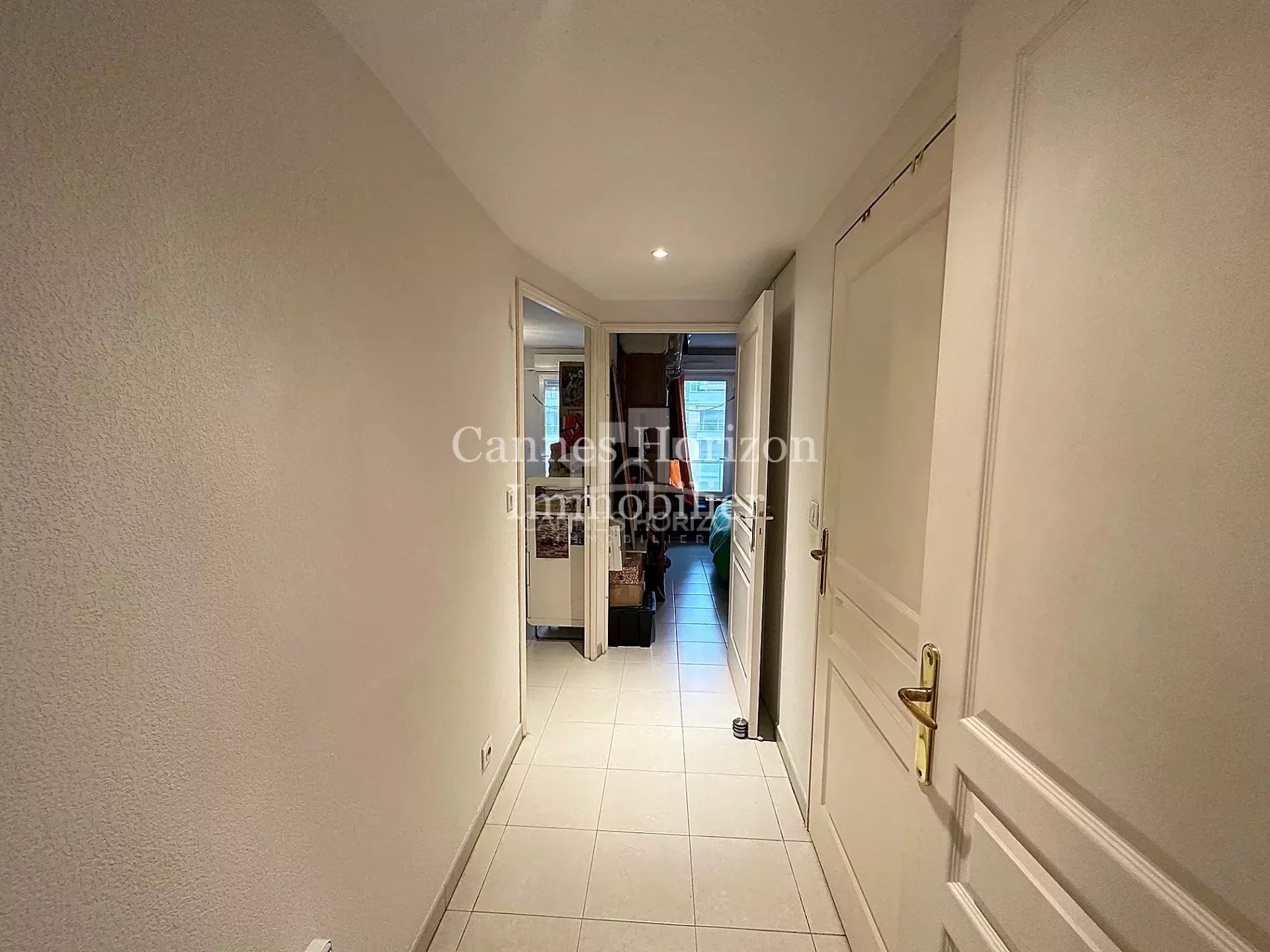 Condominium dans Cannes, Alpes-Maritimes 12369104