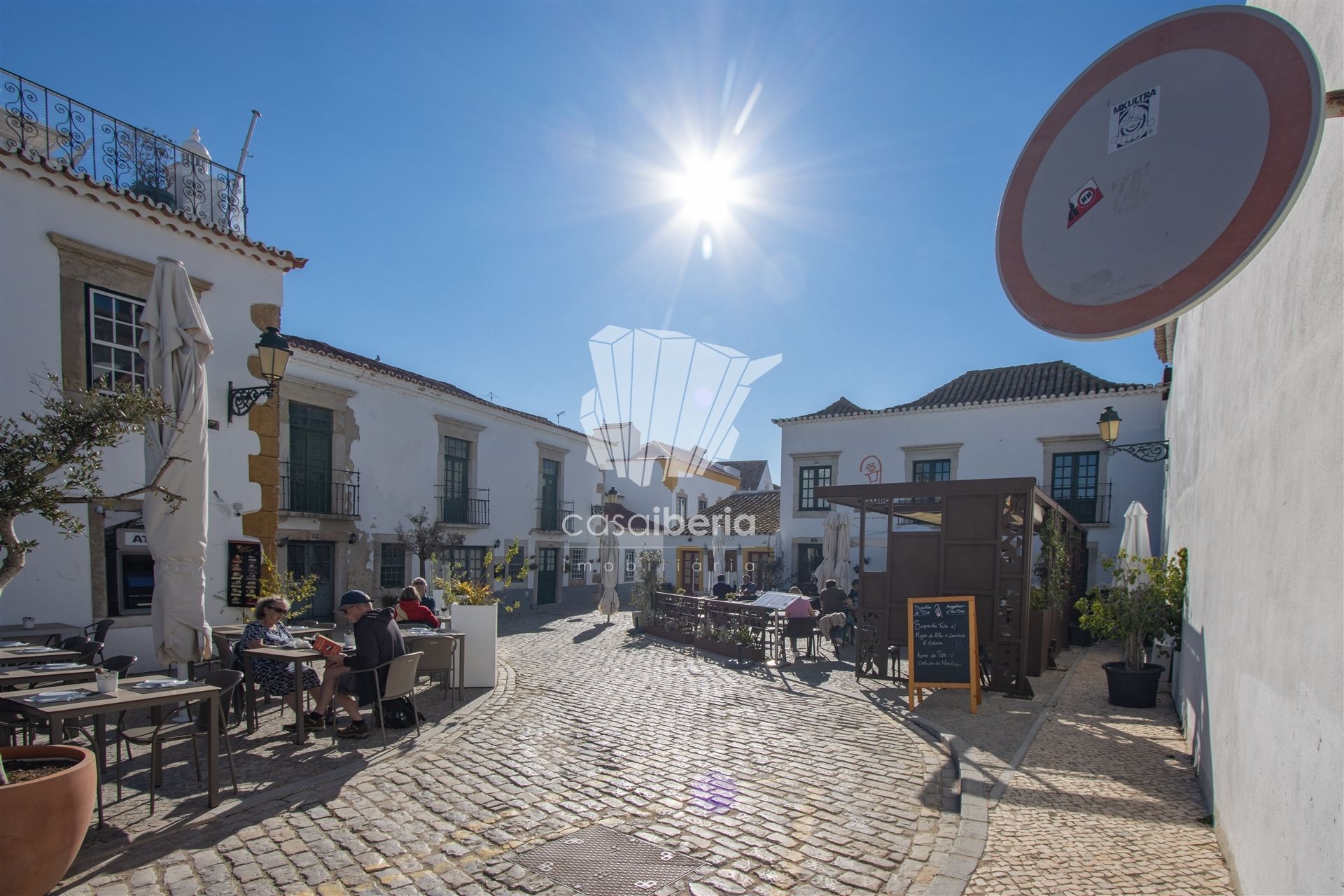 Condominium in Faro, Faro District 12371108