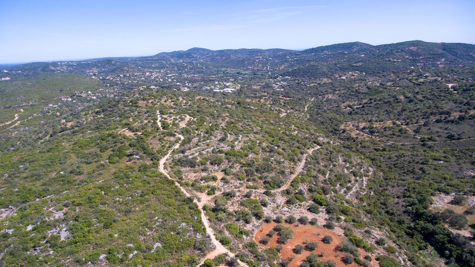 Land i São Brás de Alportel, Faro District 12371404