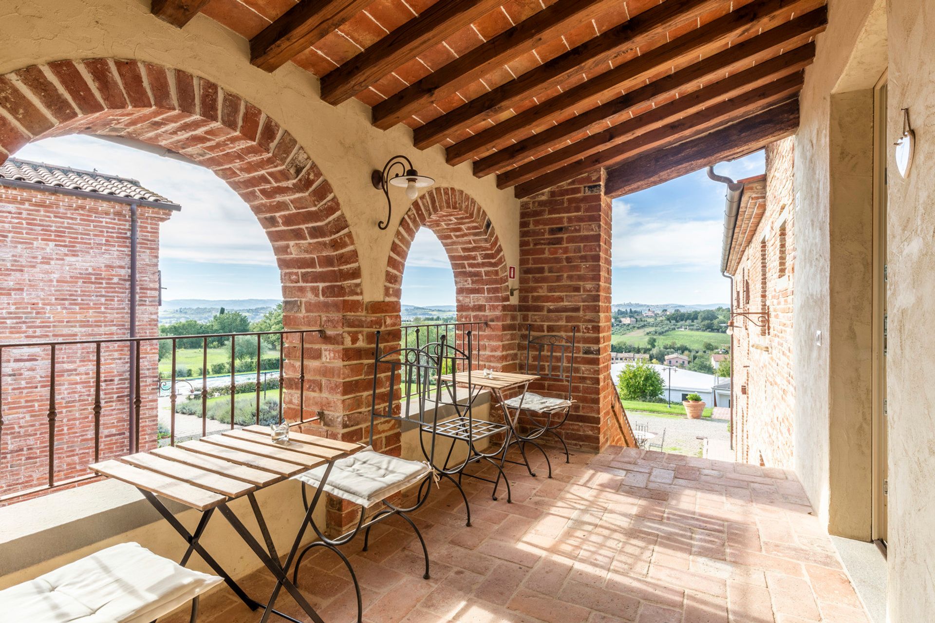 Rumah di Foiano della Chiana, Toscana 12372066