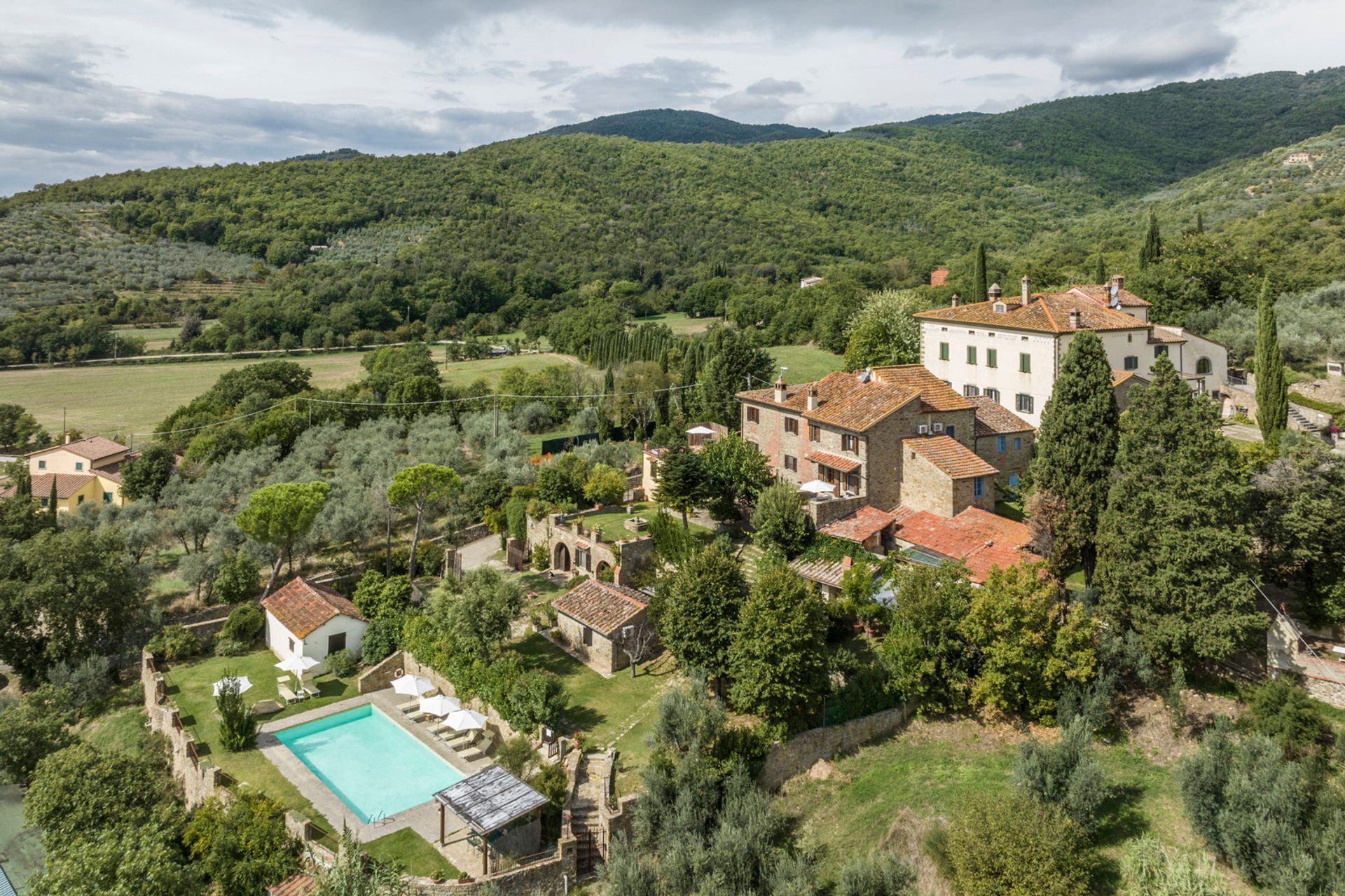 房子 在 Castiglion Fiorentino, Tuscany 12372067