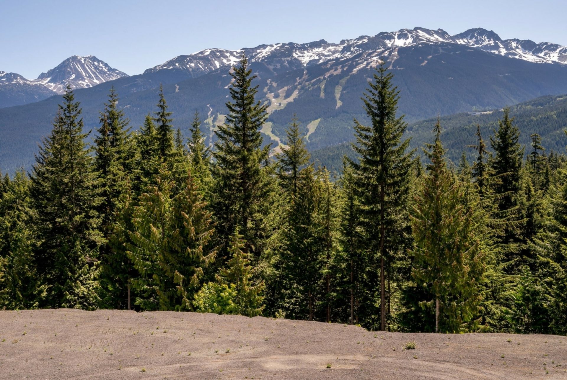 Земля в Whistler, Colombie-Britannique 12372312