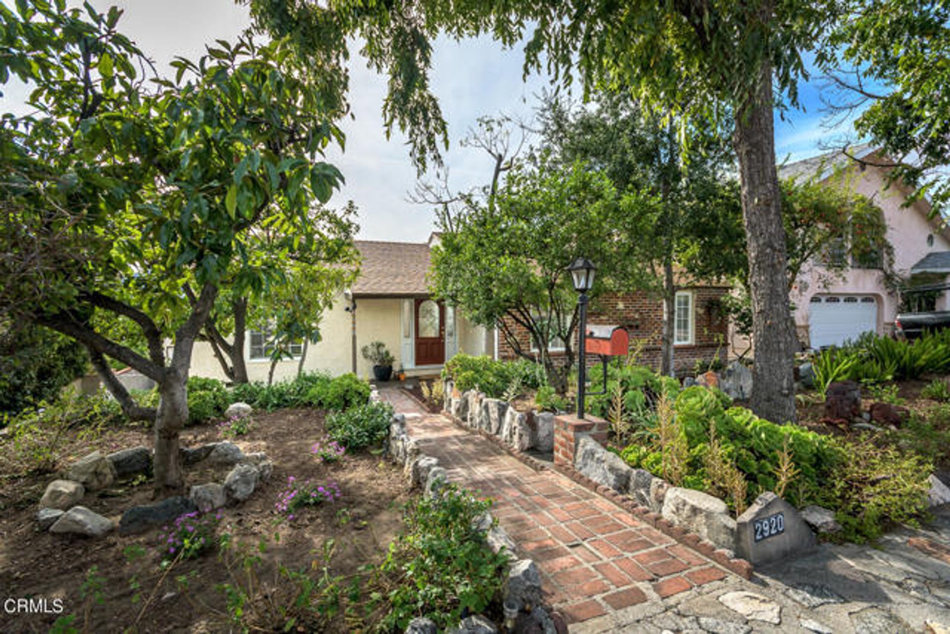 Hus i La Crescenta-Montrose, California 12372553