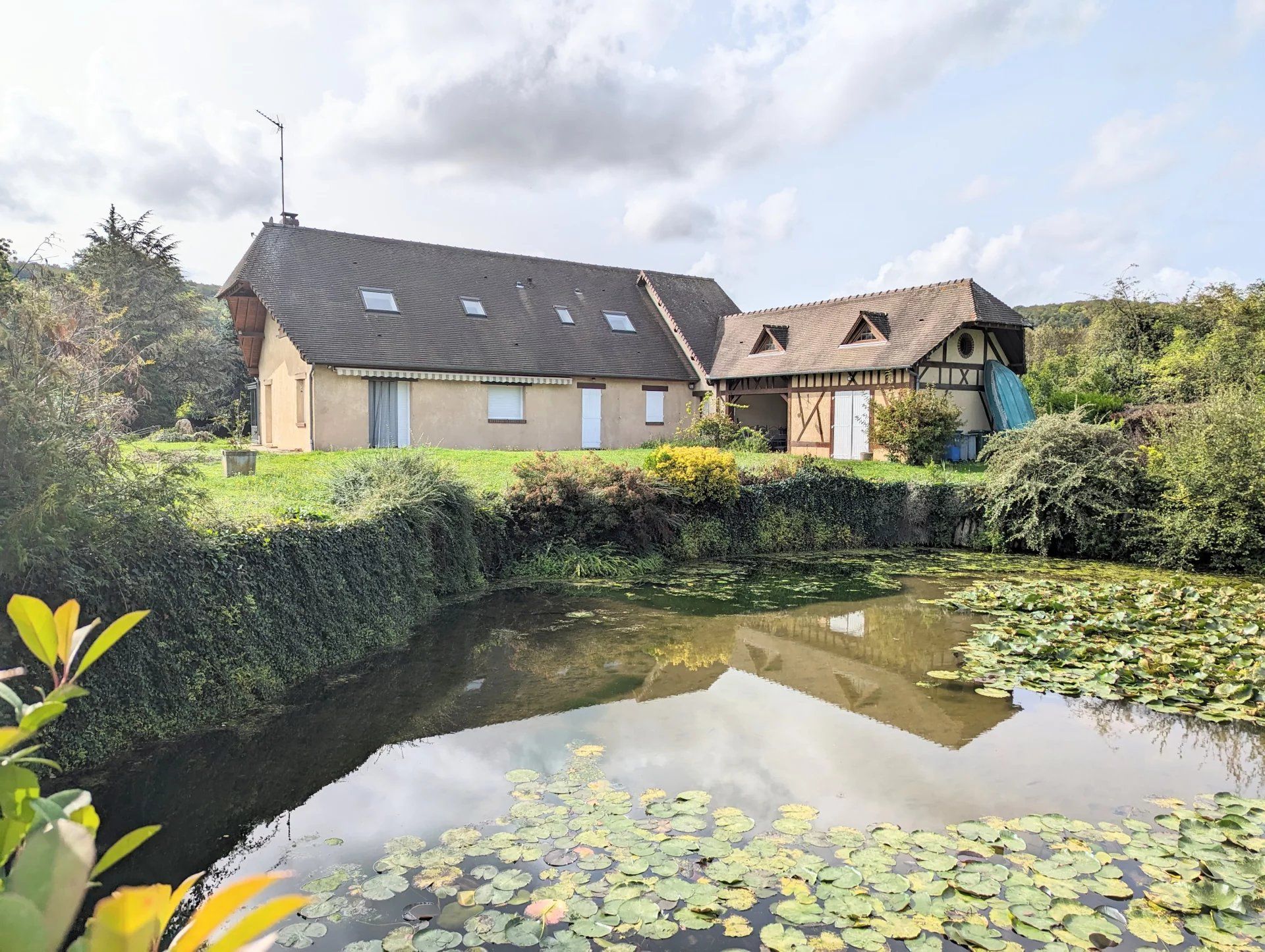 Hus i Fontaine-sous-Jouy, Normandie 12372663