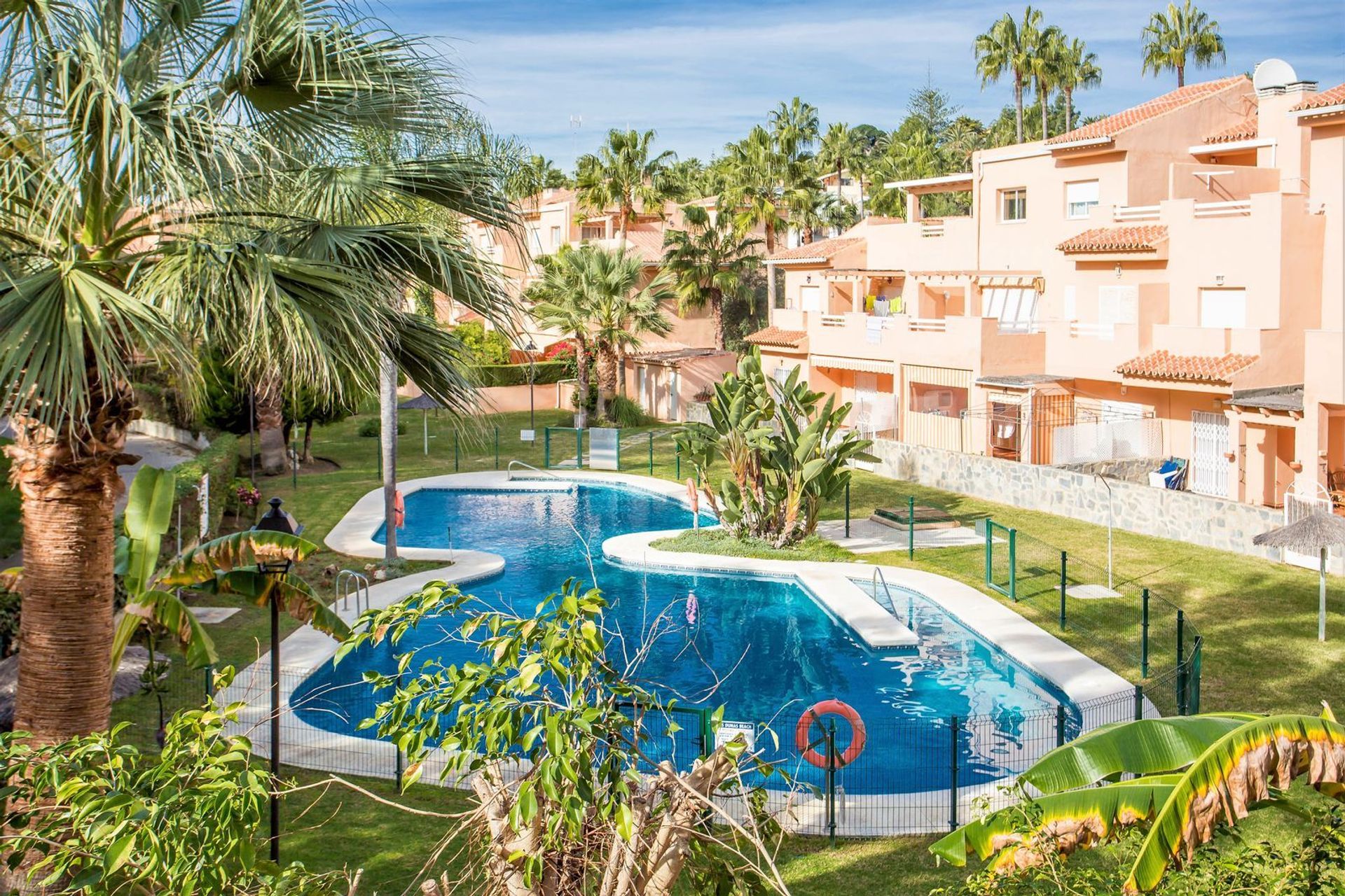 Condominium in Marbella, Andalusië 12373937