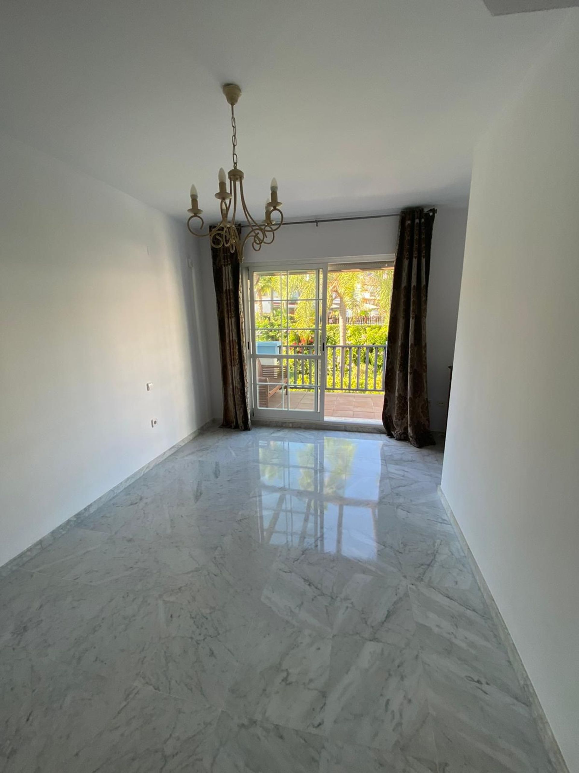 House in Marbella, Andalusia 12374184