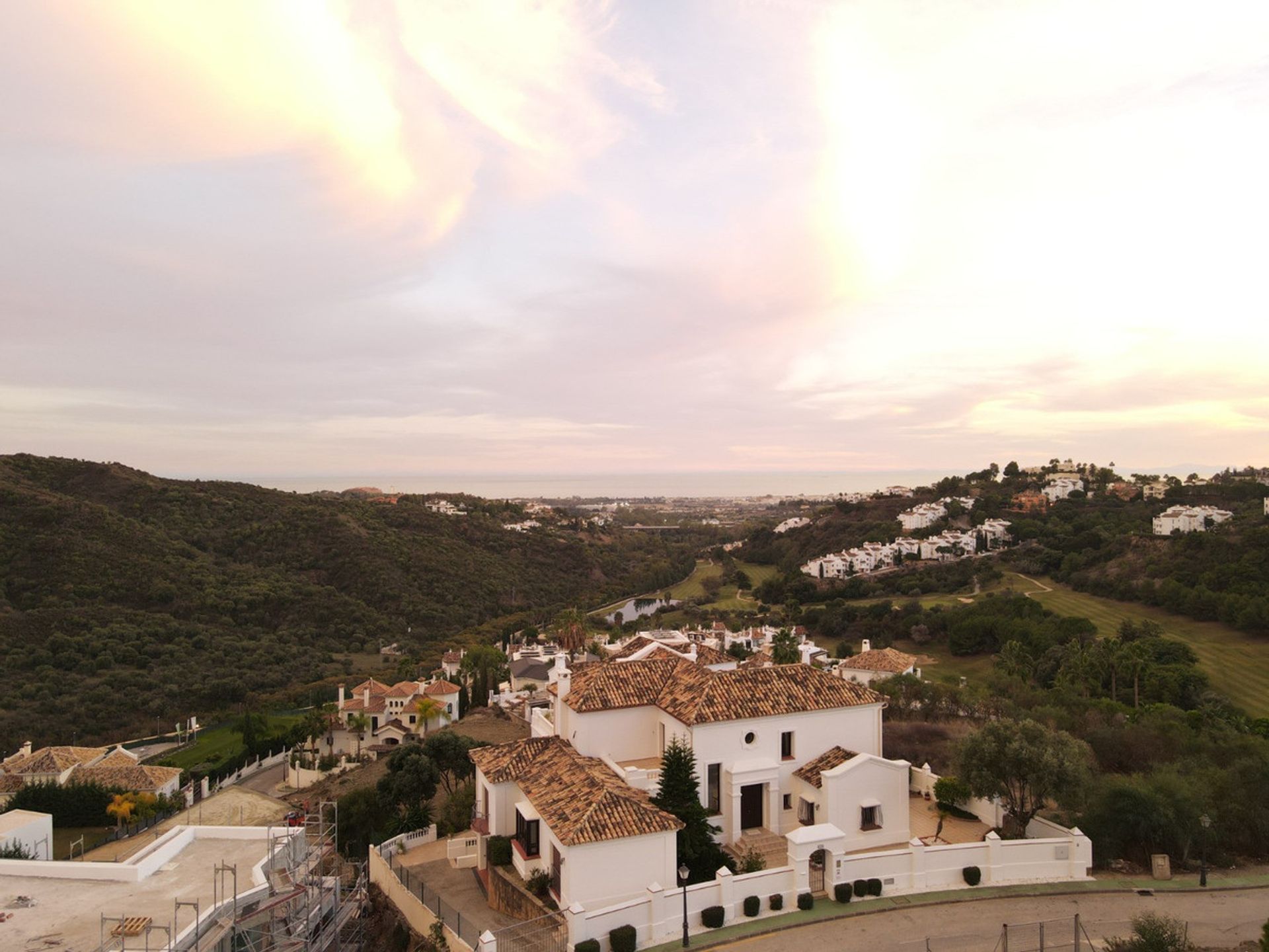 Terre dans Benahavís, Andalousie 12374255