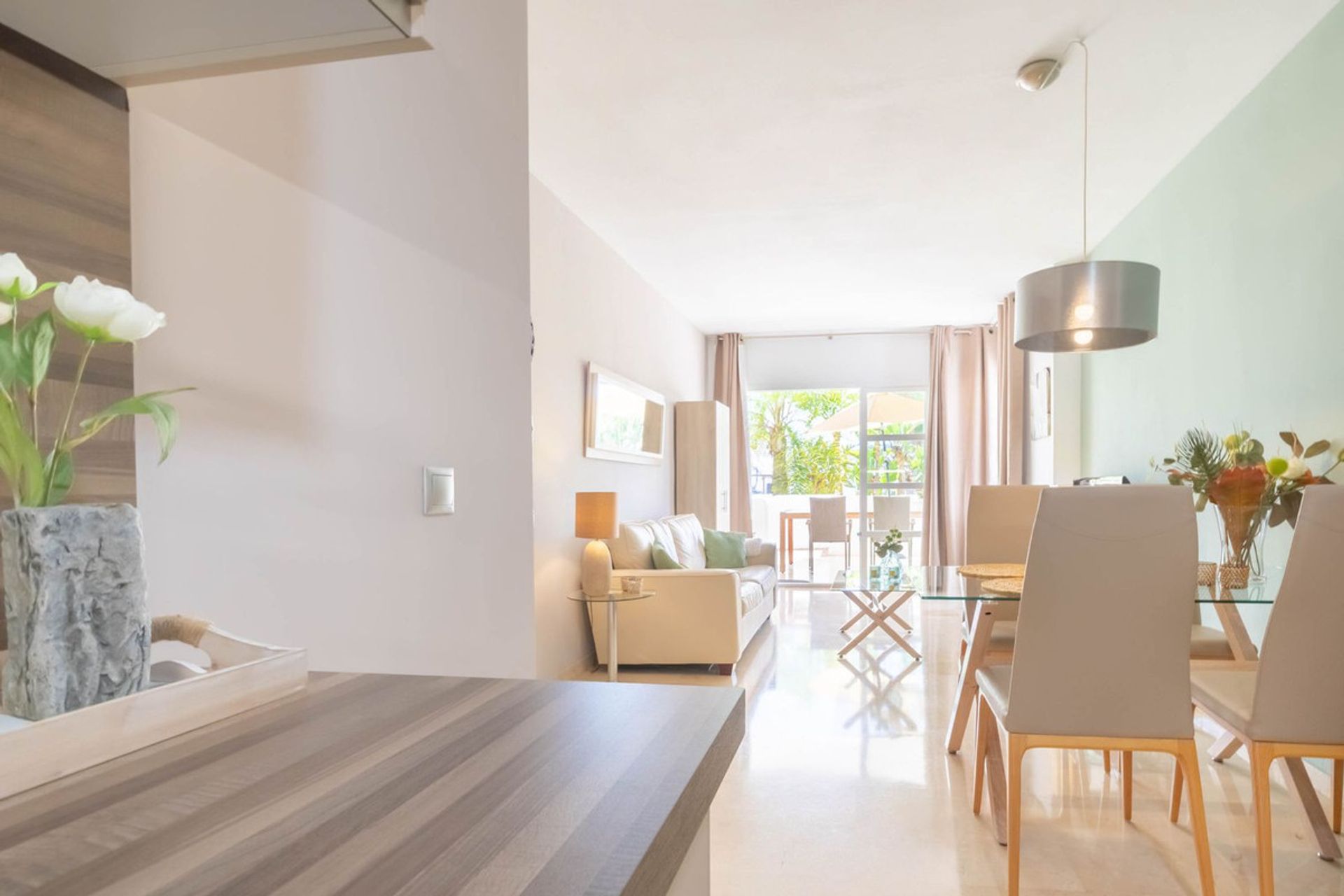 Condominio en Las Lagunas de Mijas, Andalucía 12374332