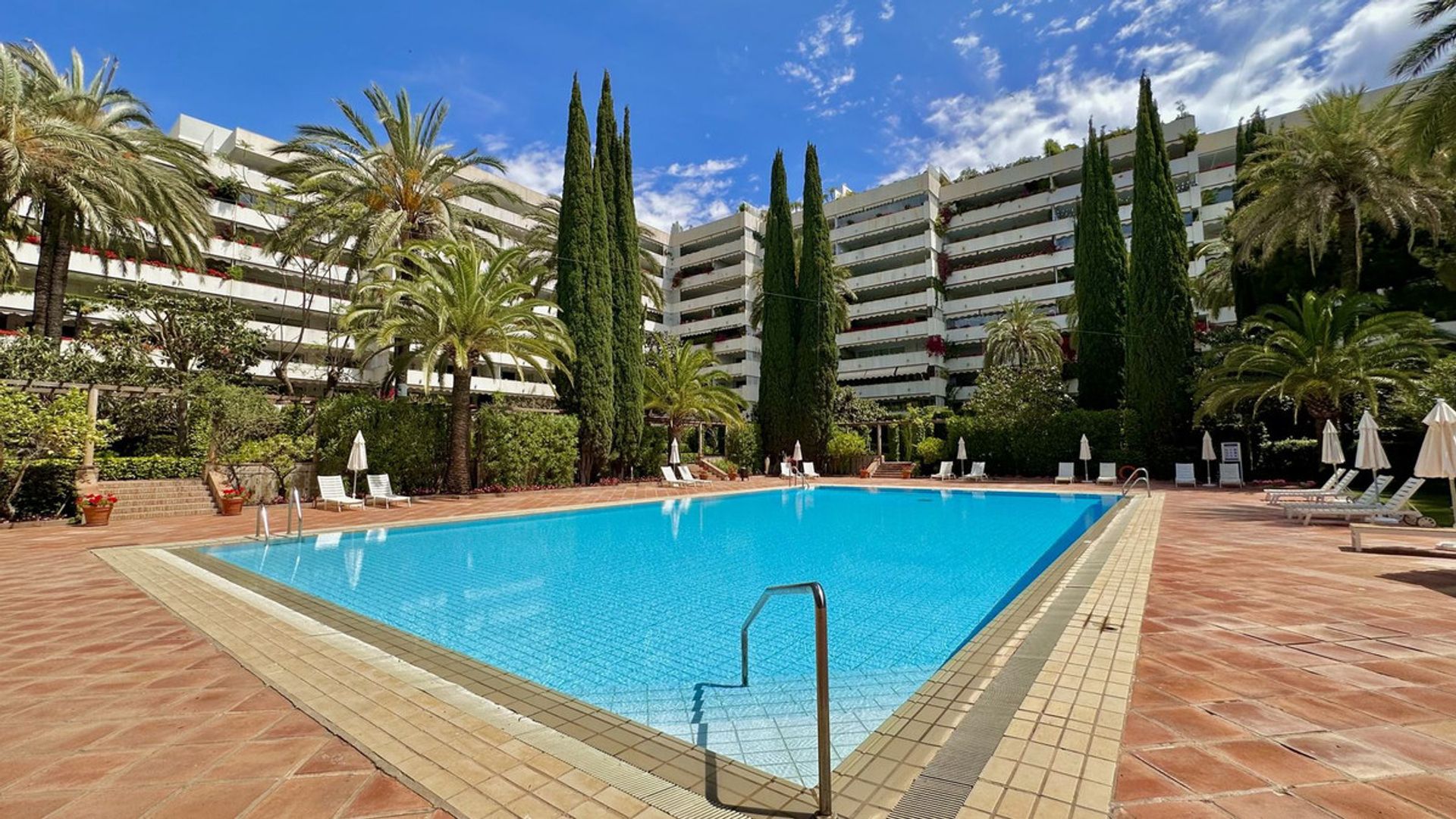 Condominio en marbella, Andalucía 12374343