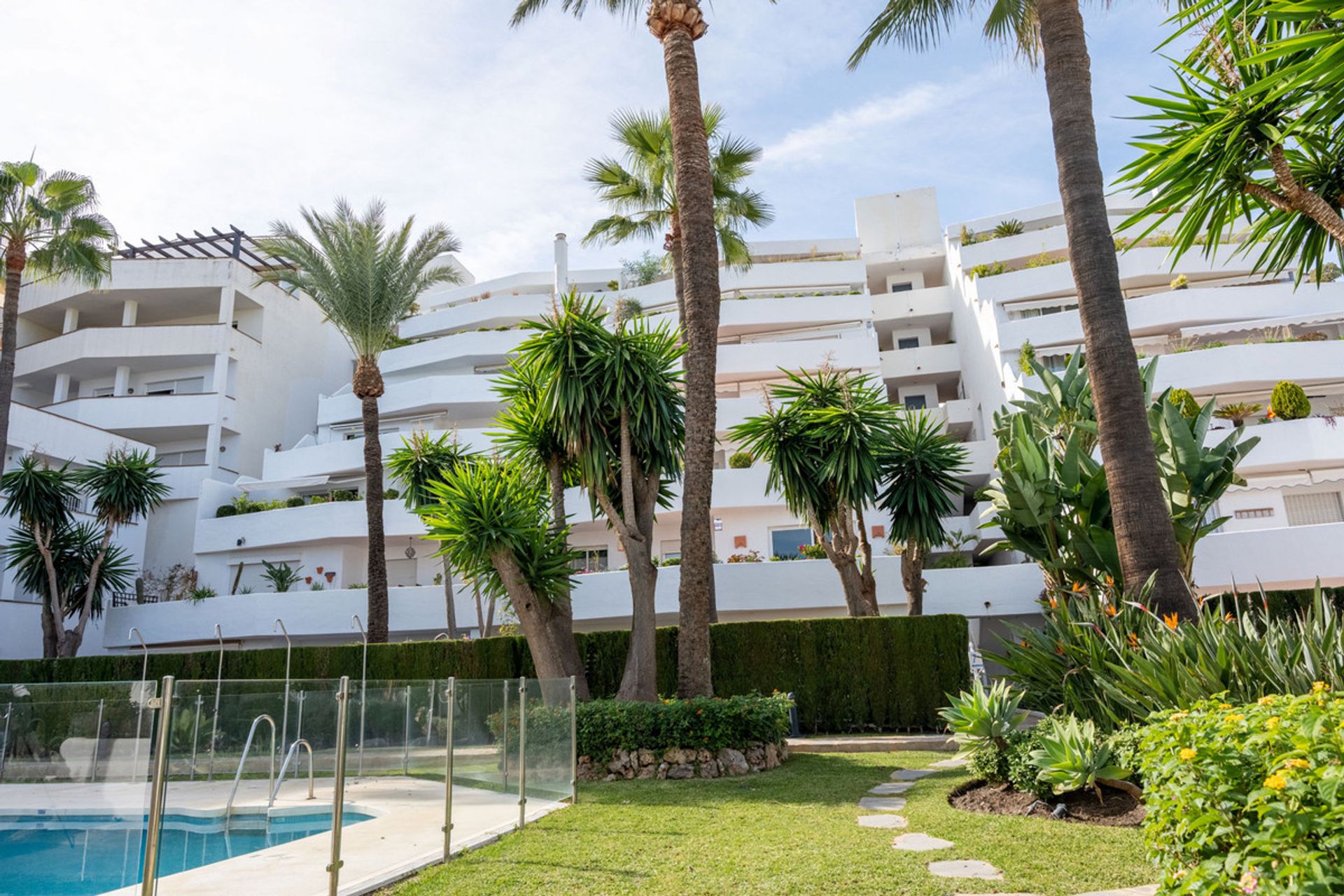 Condominium in Marbella, Andalusië 12374350