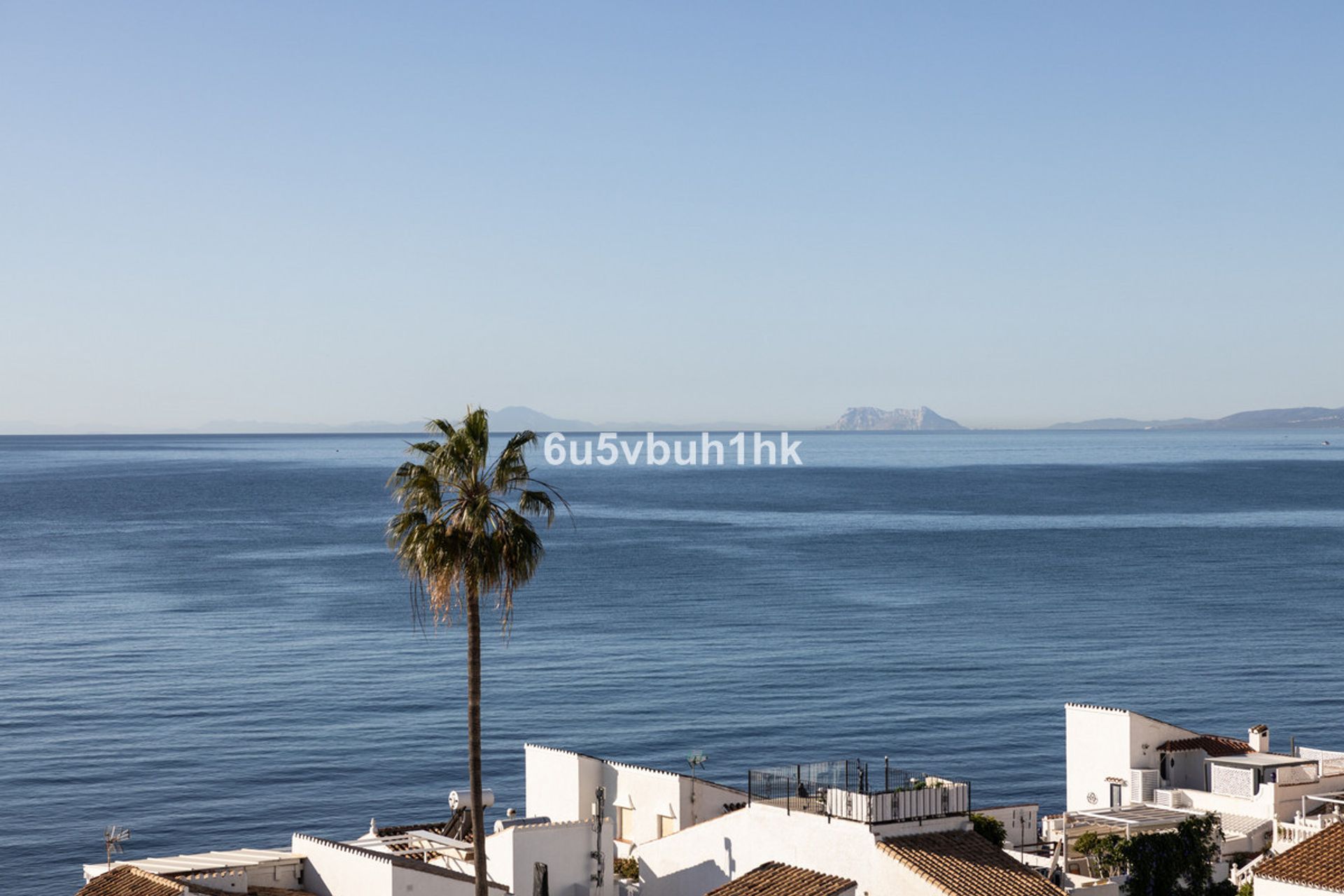 rumah dalam Estepona, Andalusia 12374536