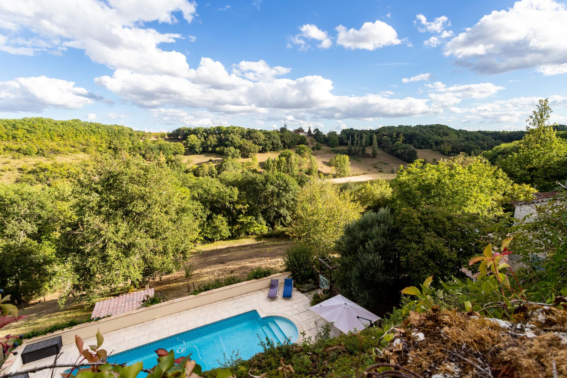 Rumah di Monbalen, Nouvelle-Aquitaine 12374621