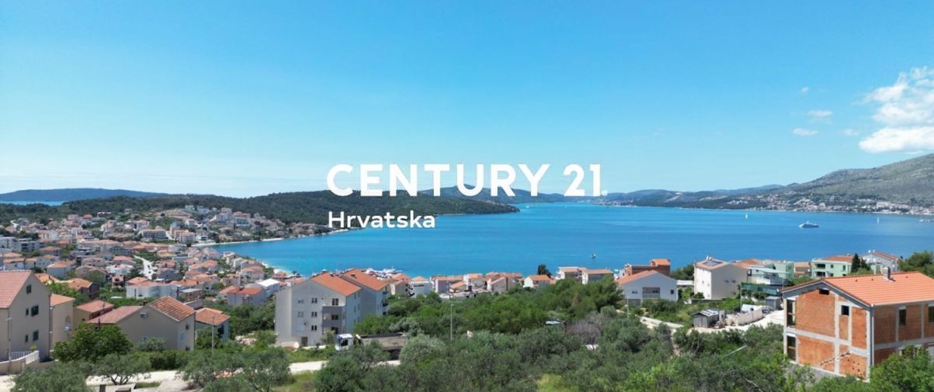 Condominium in Okrug Gornji, Split-Dalmatia County 12375166