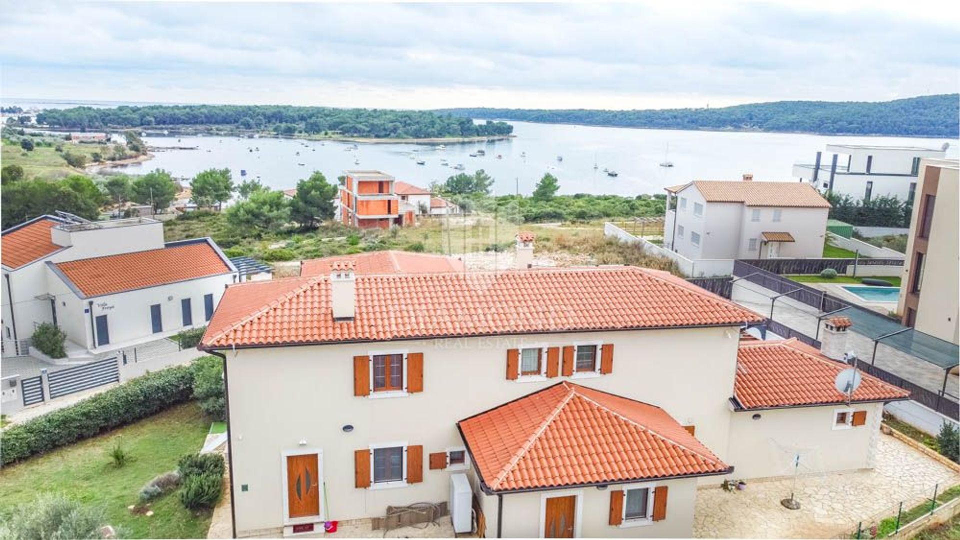 Huis in Medulin, Istria County 12375467