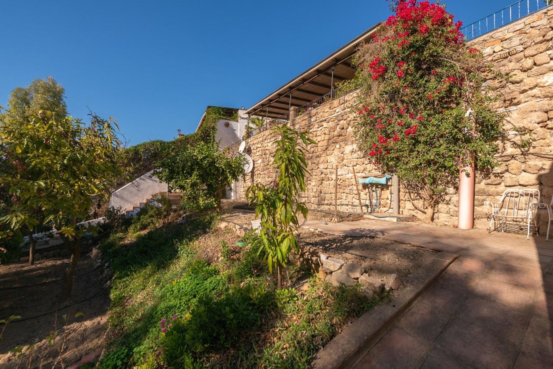 Huis in Alhaurín el Grande, Andalusia 12376788