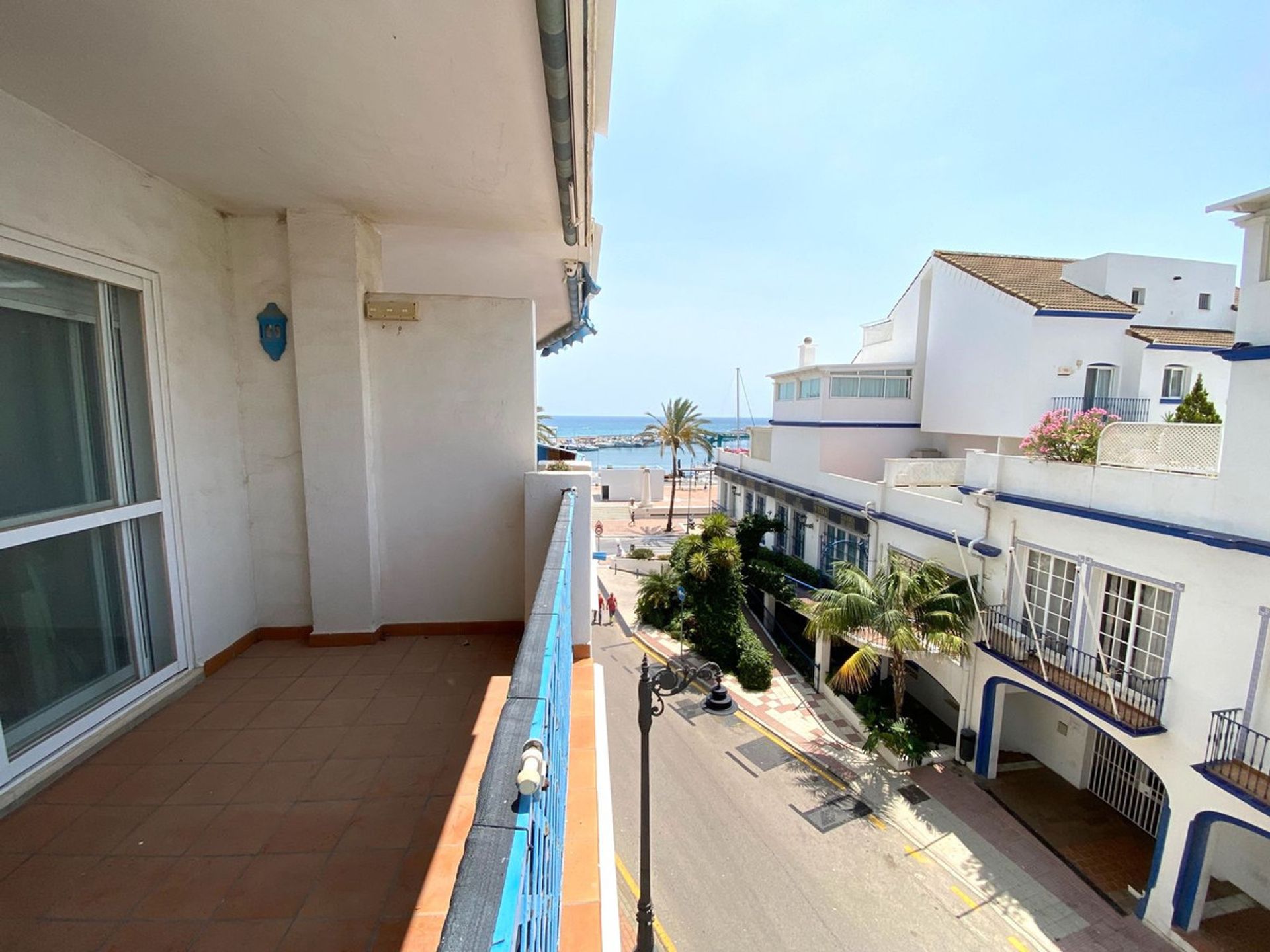 Kondominium dalam Estepona, Andalusia 12377103