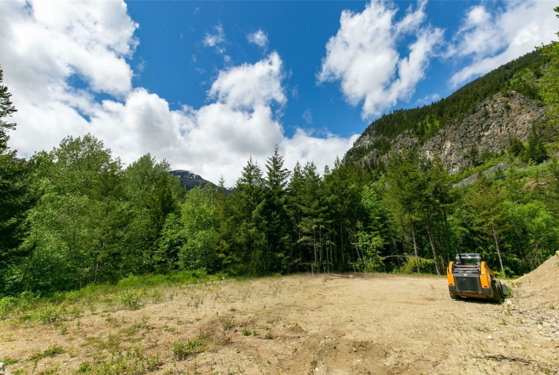 Land in Pemberton, British Columbia 12377339